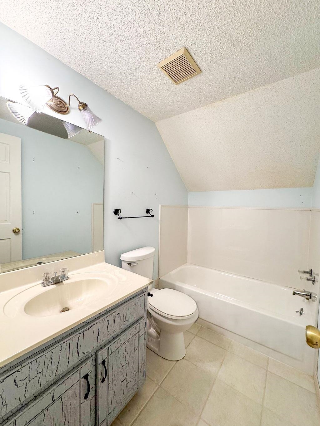 96 Whaley Rd Property Photo 35