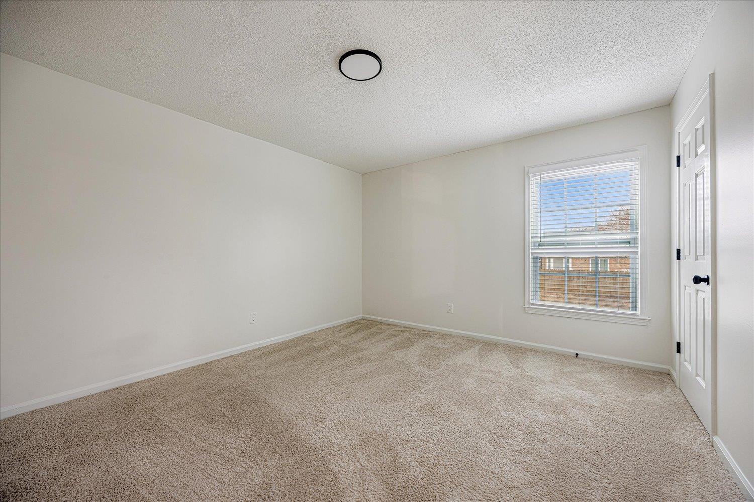 853 Cairn Creek Dr Property Photo 25