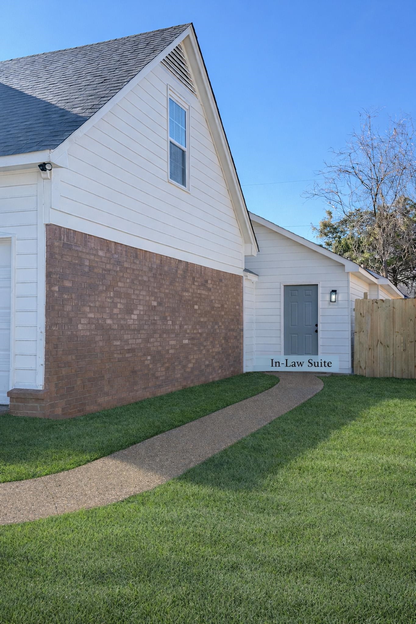 853 Cairn Creek Dr Property Photo 26