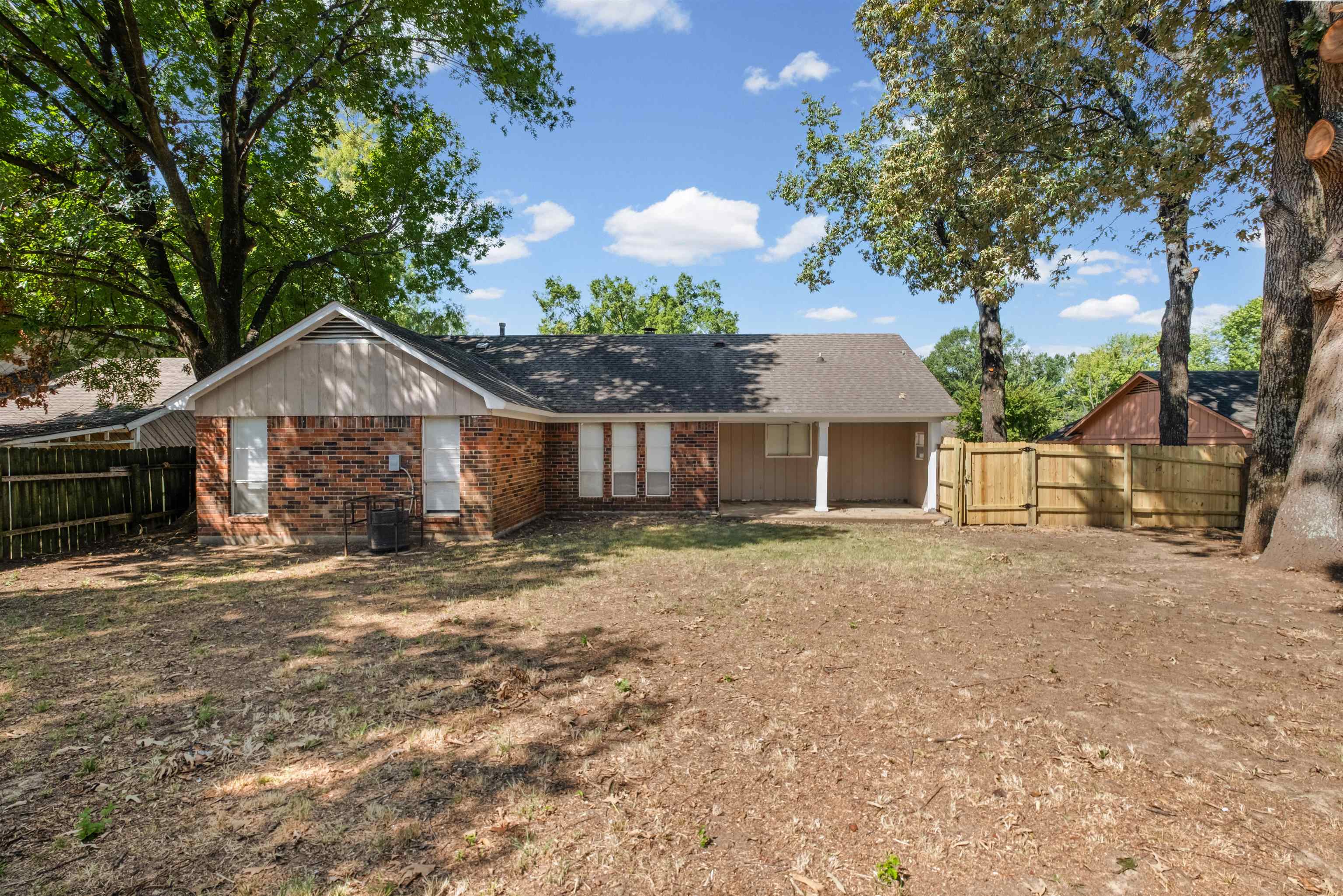 4316 Crescent Park Dr Property Photo 25
