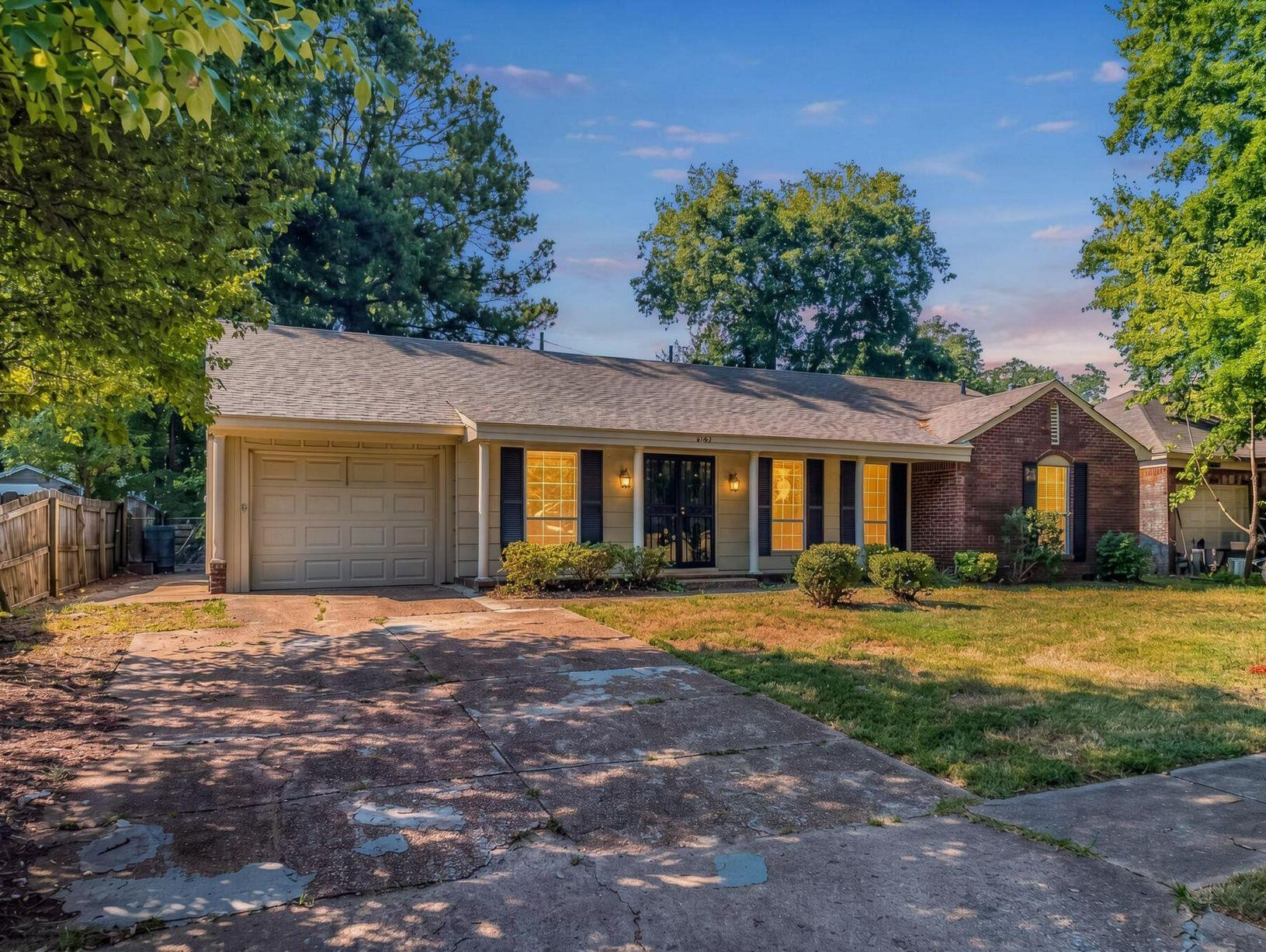 4871 Summerlane Ave Property Photo 1