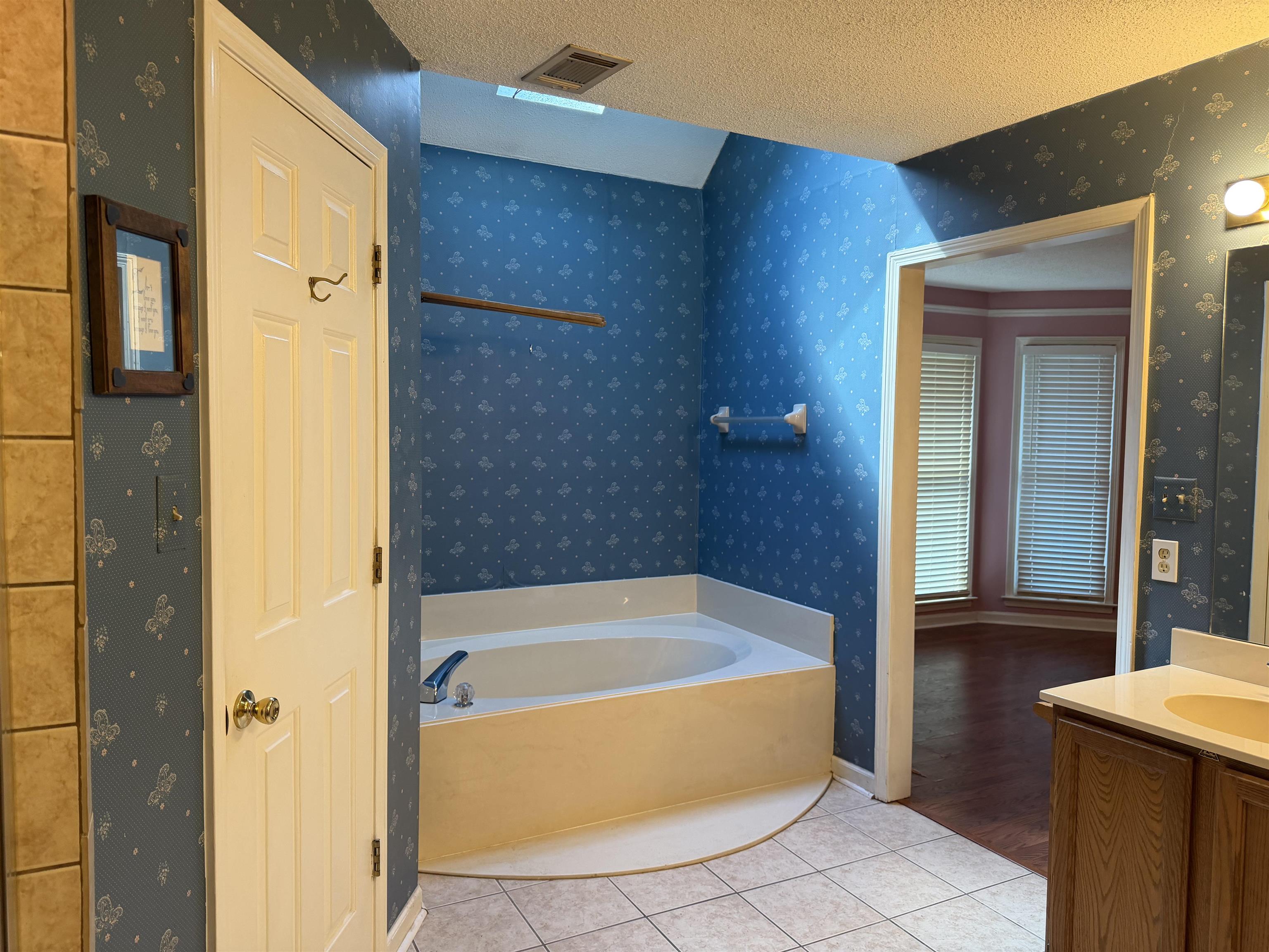 4531 Port Royal Cv Property Photo 10