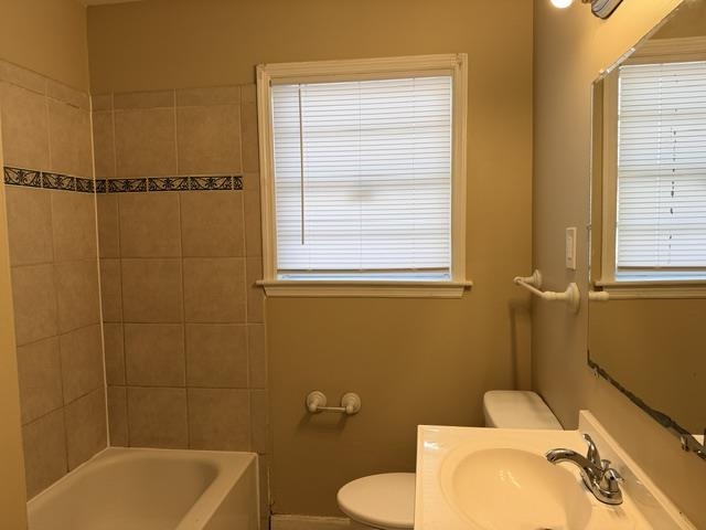 2853 Castleman St Property Photo 14
