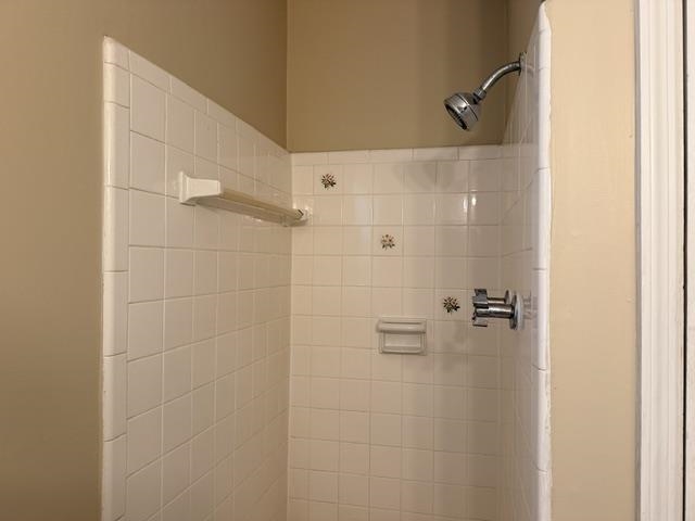 2853 Castleman St Property Photo 17