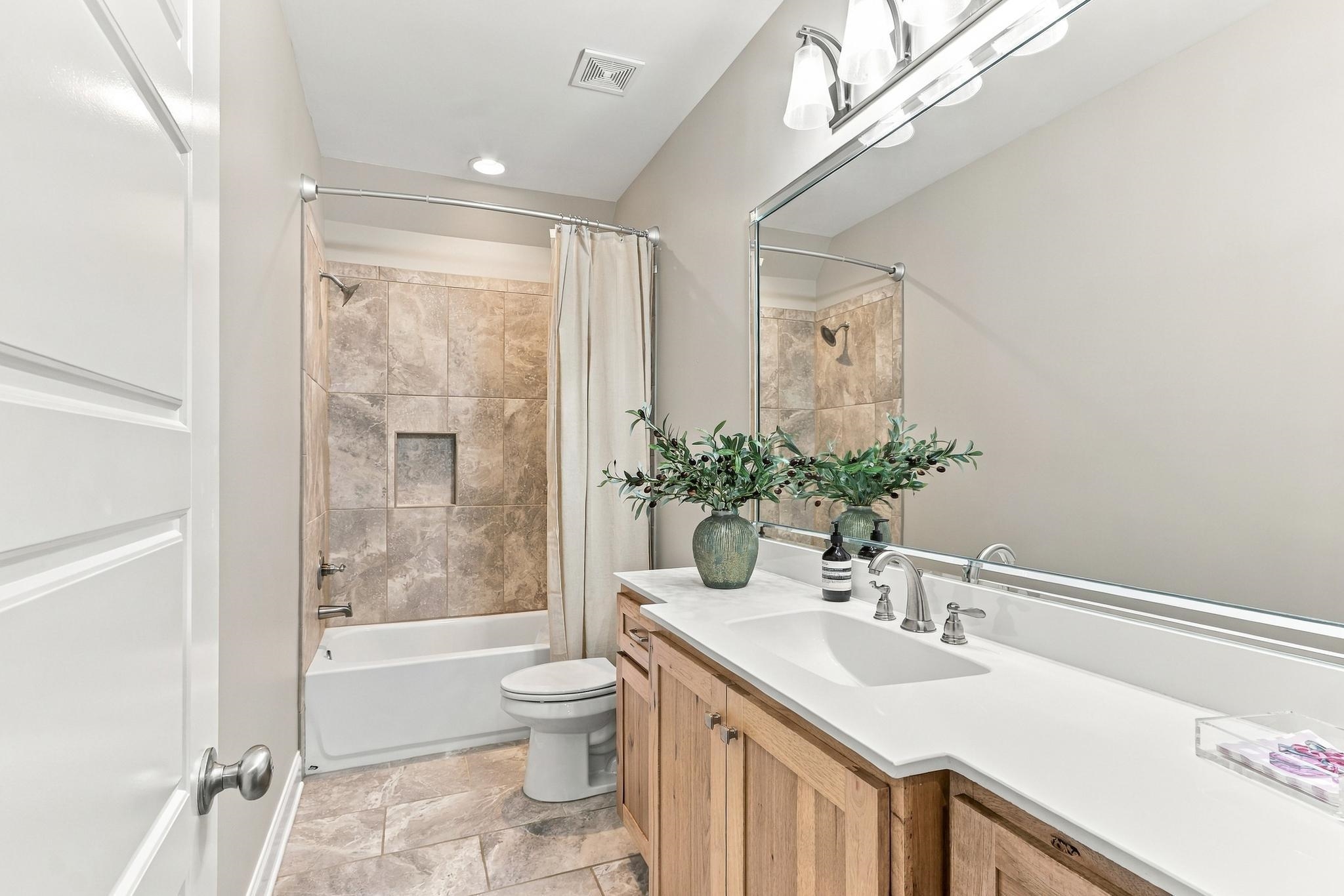 60 Dunn Ridge Cv Property Photo 25
