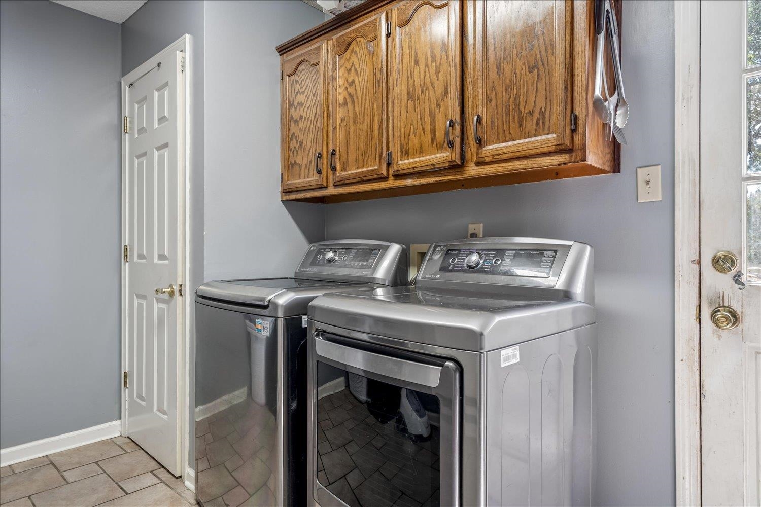 361 Summerfield Ln Property Photo 18