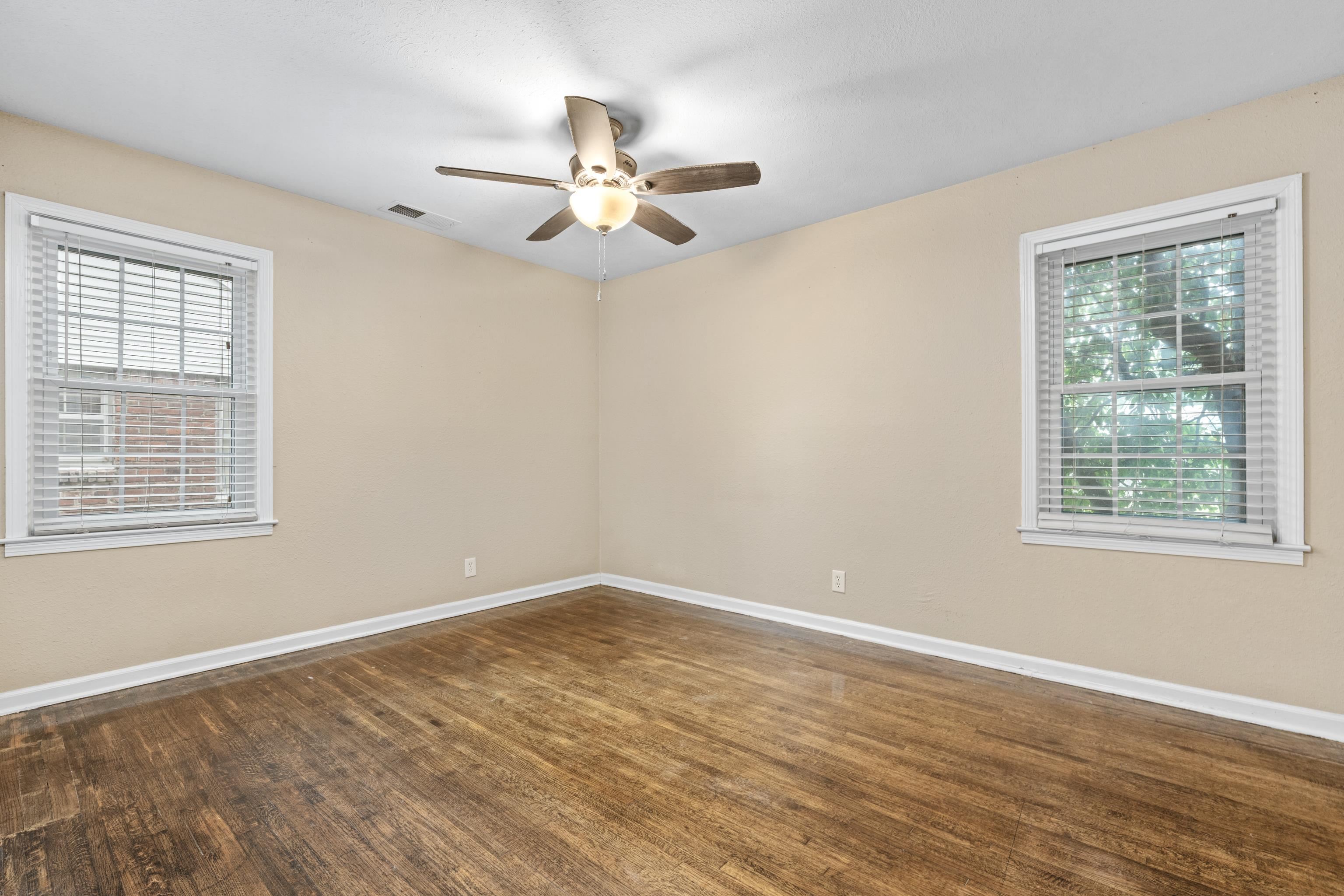 1621 Vera Cruz St Property Photo 24