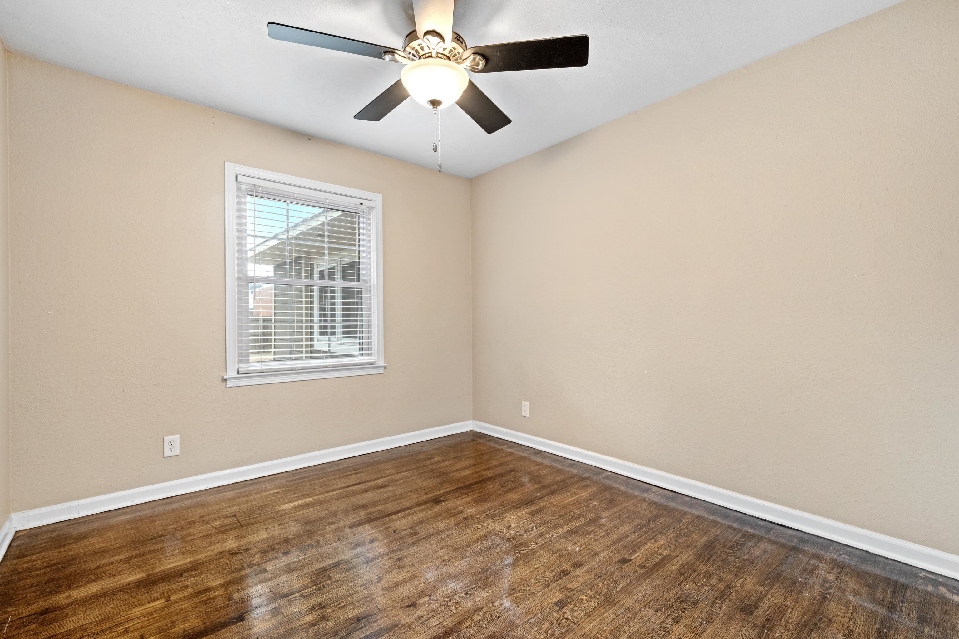 1621 Vera Cruz St Property Photo 25