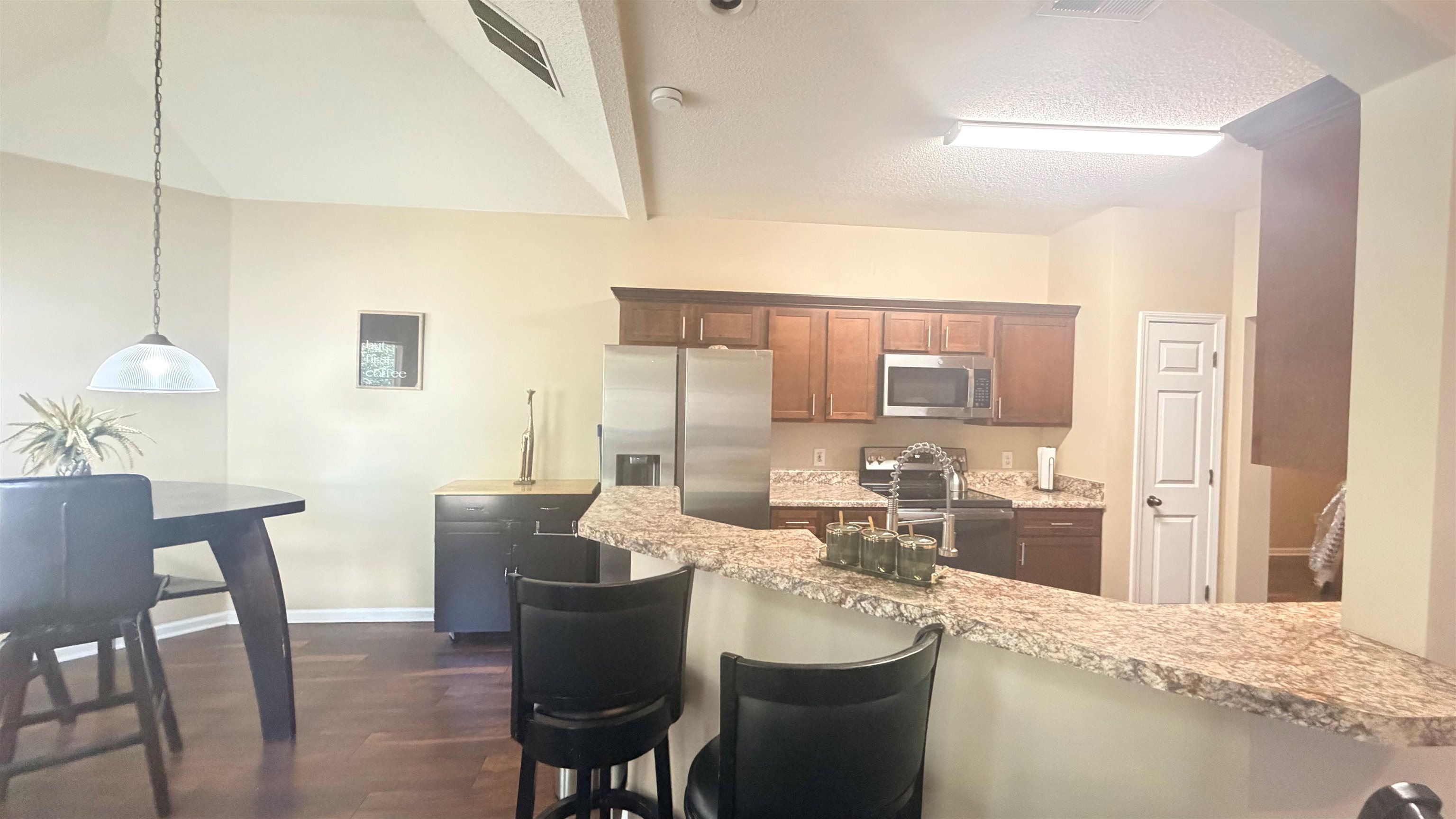 4630 Tulip Creek Dr Property Photo 16