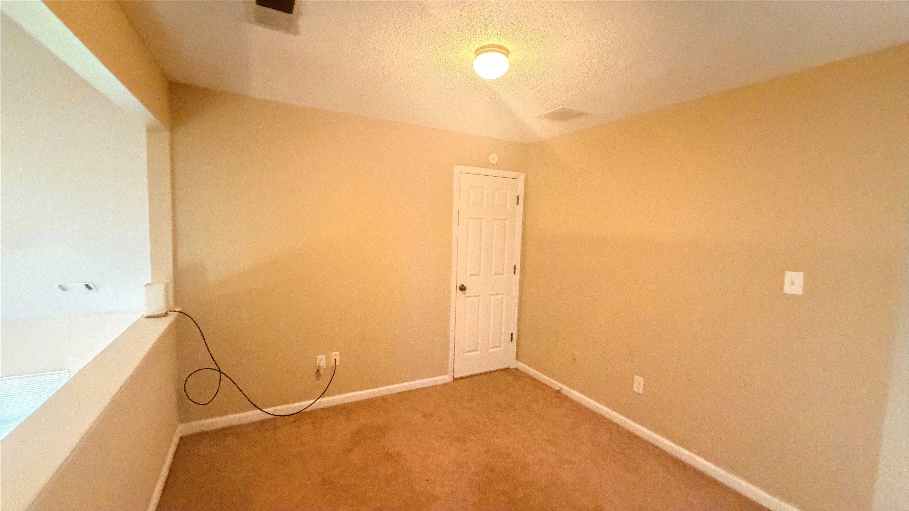 4630 Tulip Creek Dr Property Photo 24