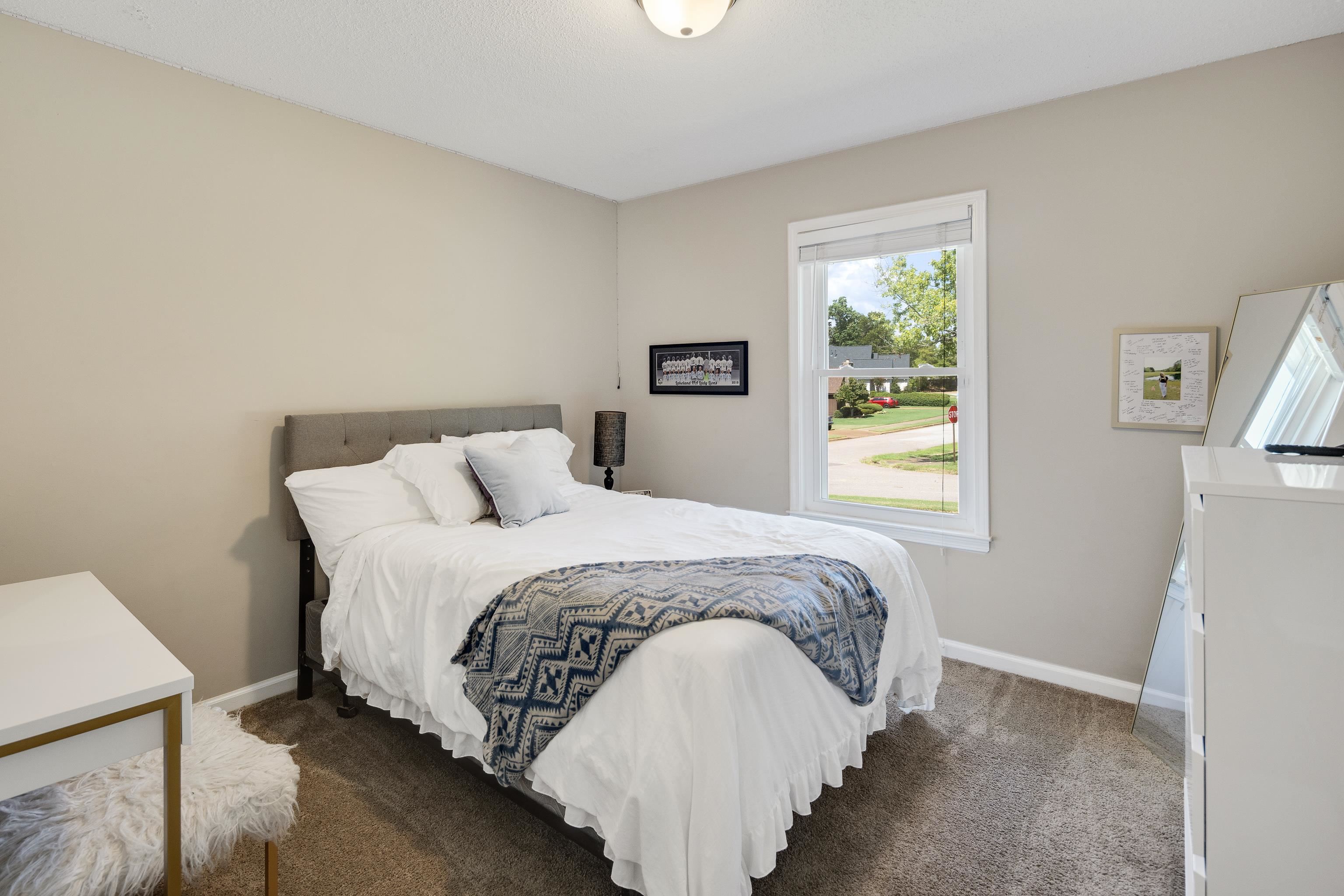 9433 Woodcutter Ln Property Photo 15
