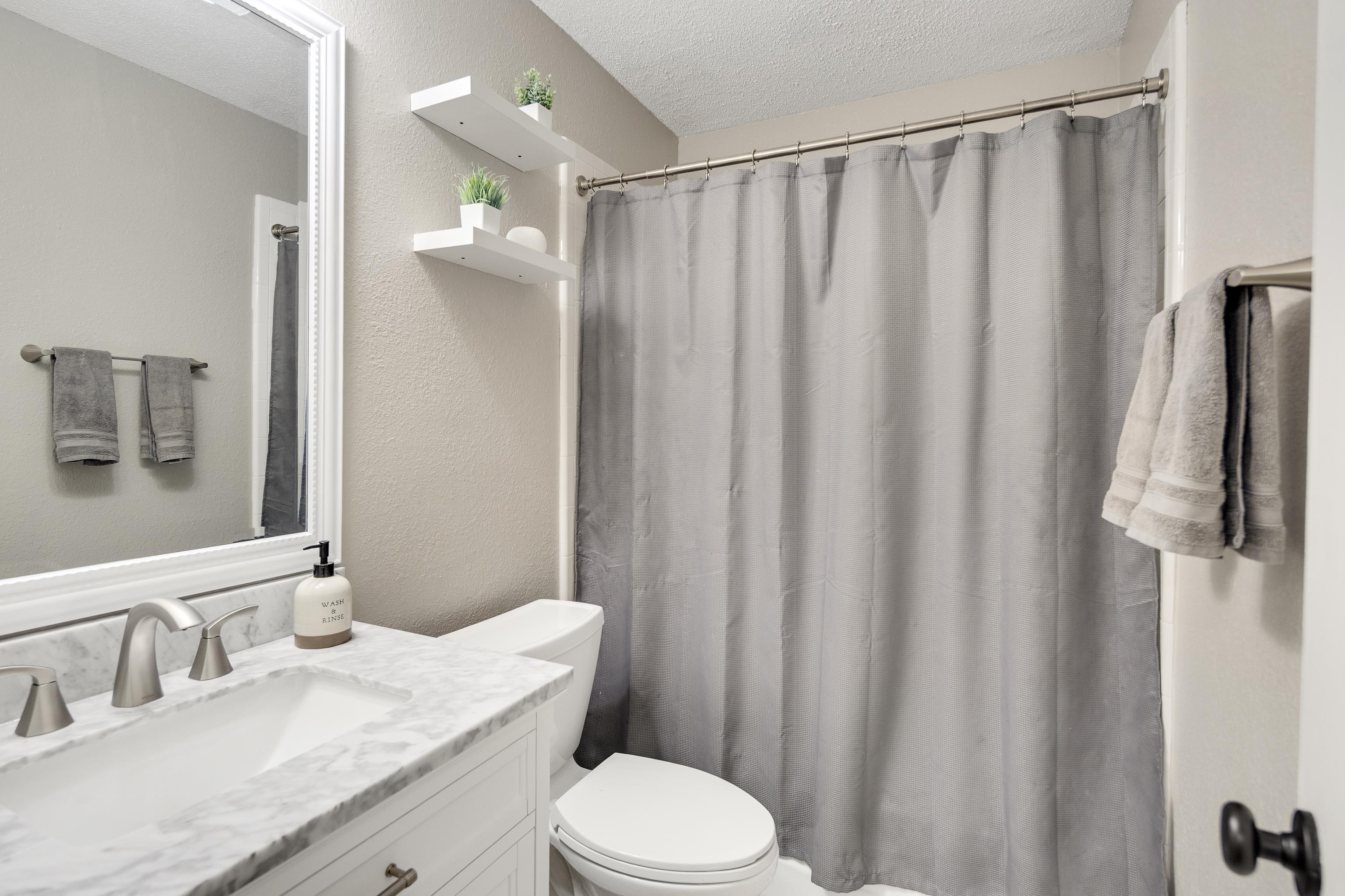 9433 Woodcutter Ln Property Photo 16