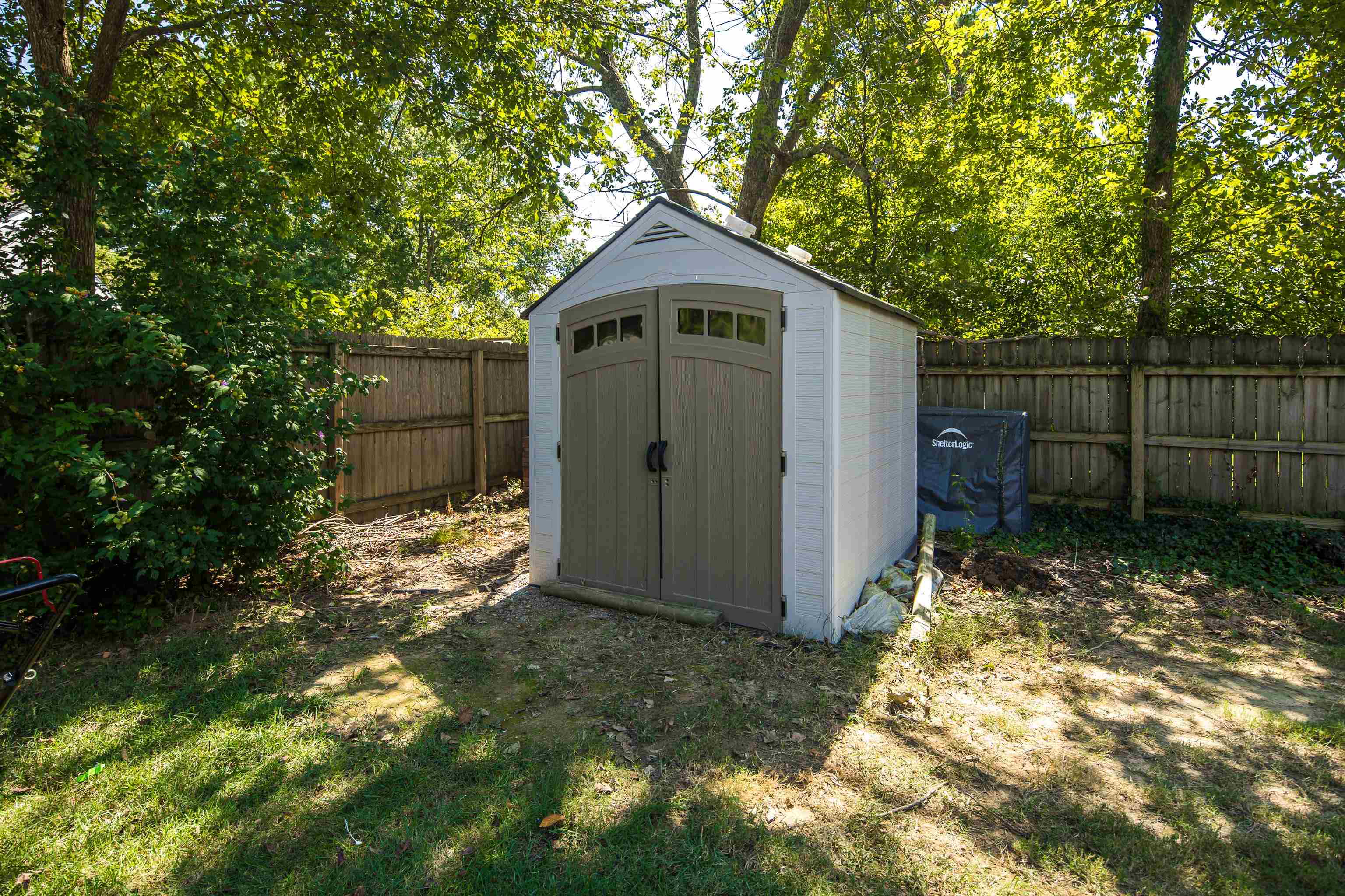 9433 Woodcutter Ln Property Photo 21