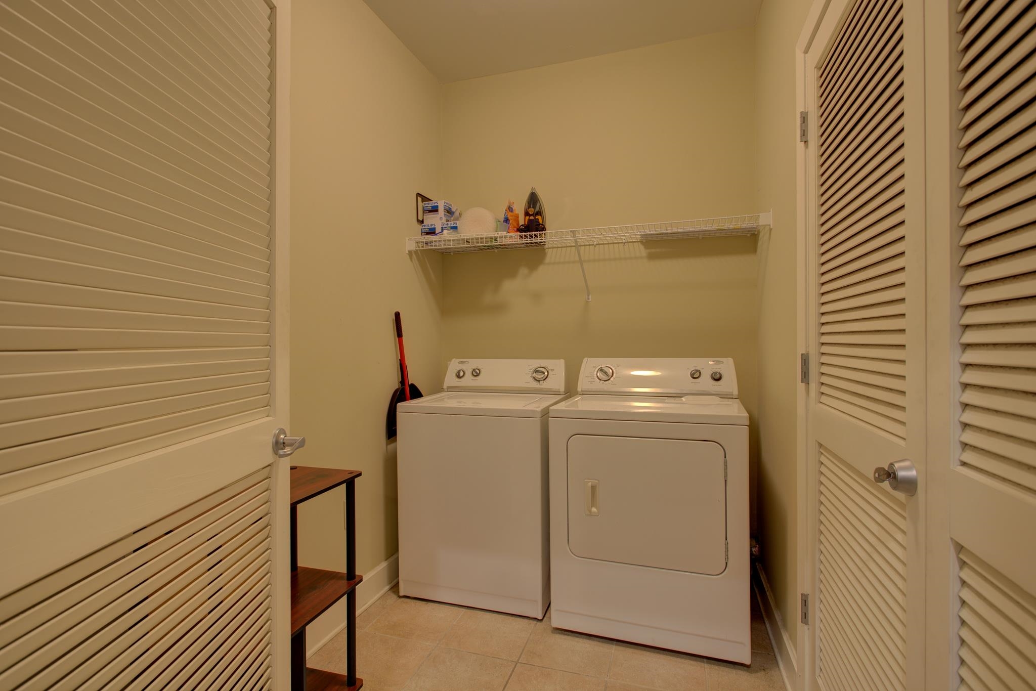 648 Riverside Dr S 219 Property Photo 19