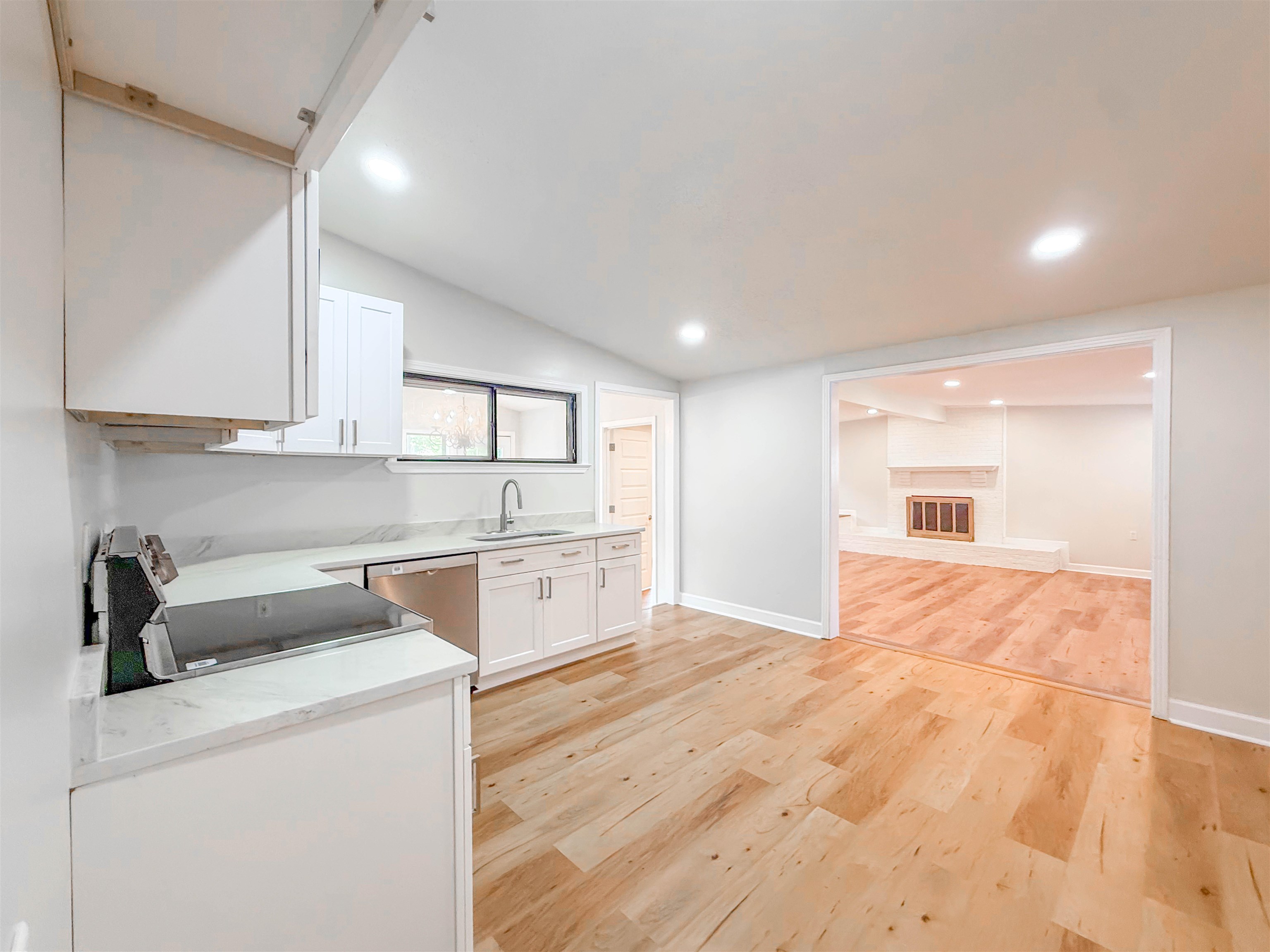 3217 Starsdale St Property Photo 10