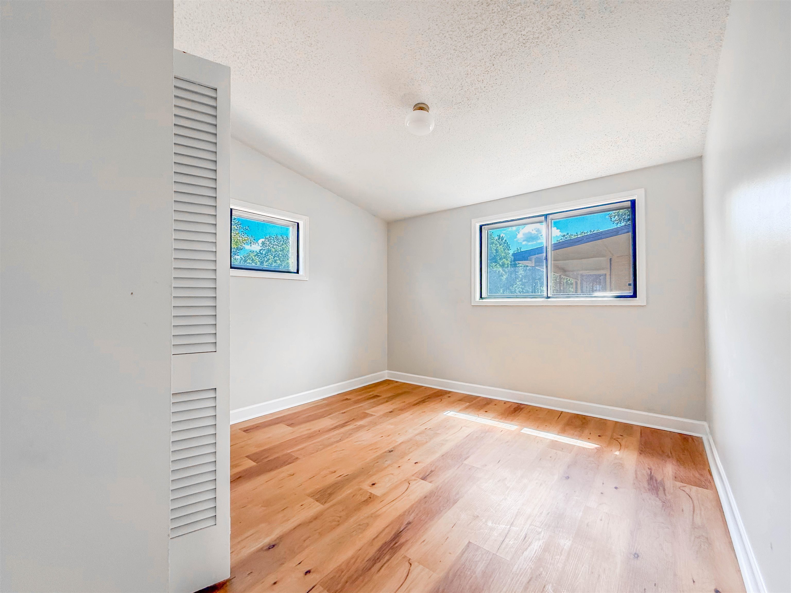 3217 Starsdale St Property Photo 17
