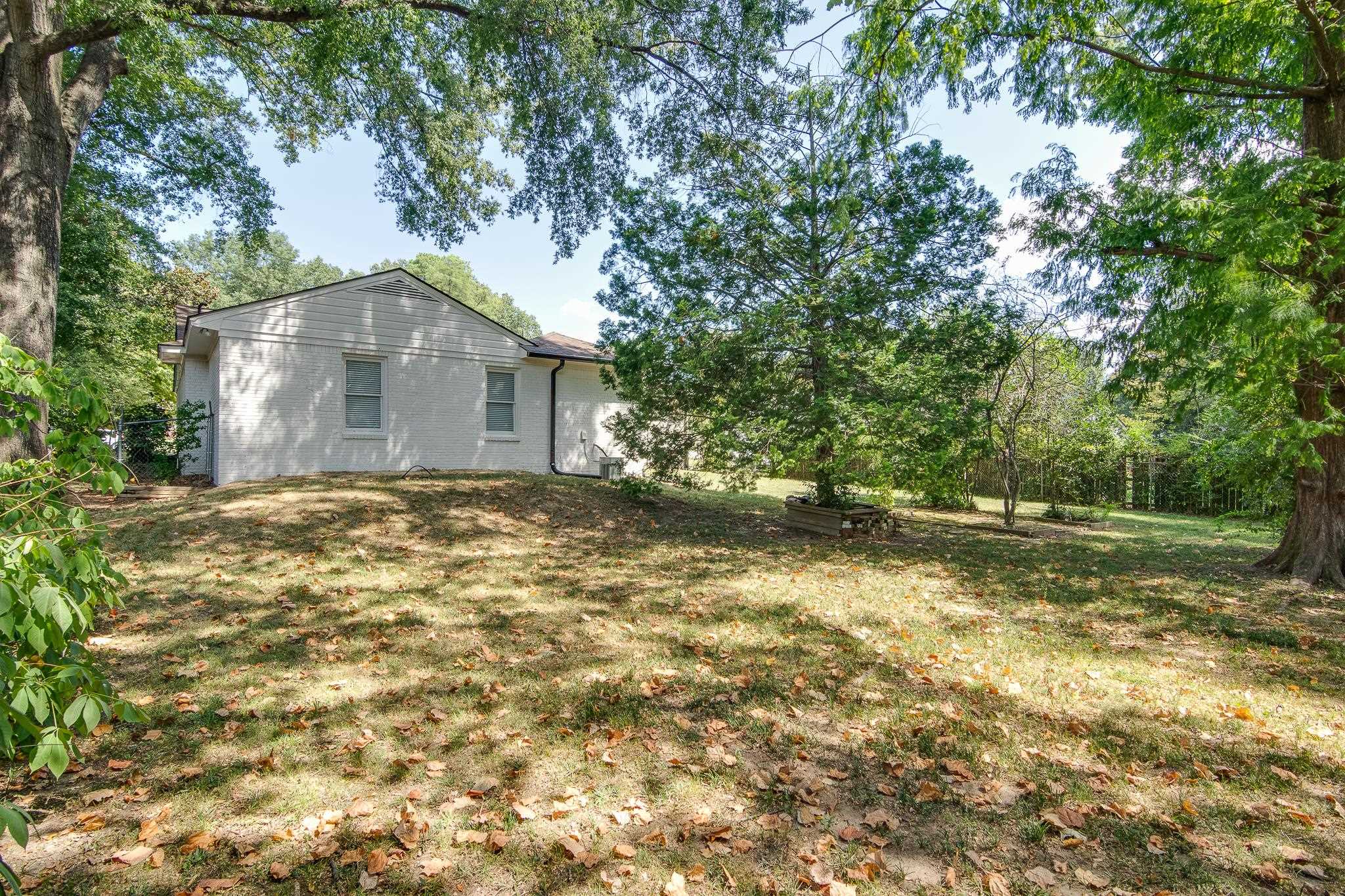 4935 Robindale Ln Property Photo 36