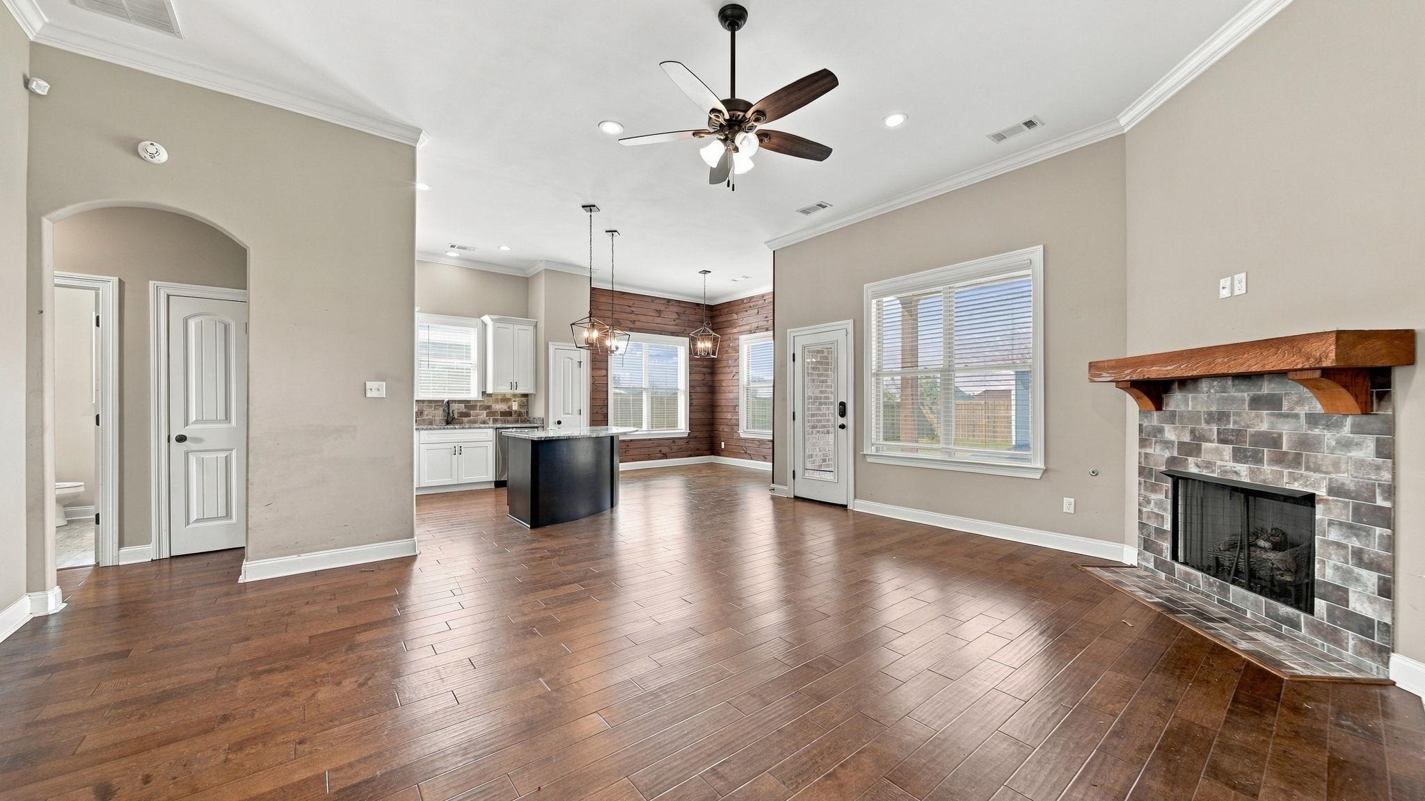 67 Trinity Cv Property Photo 3