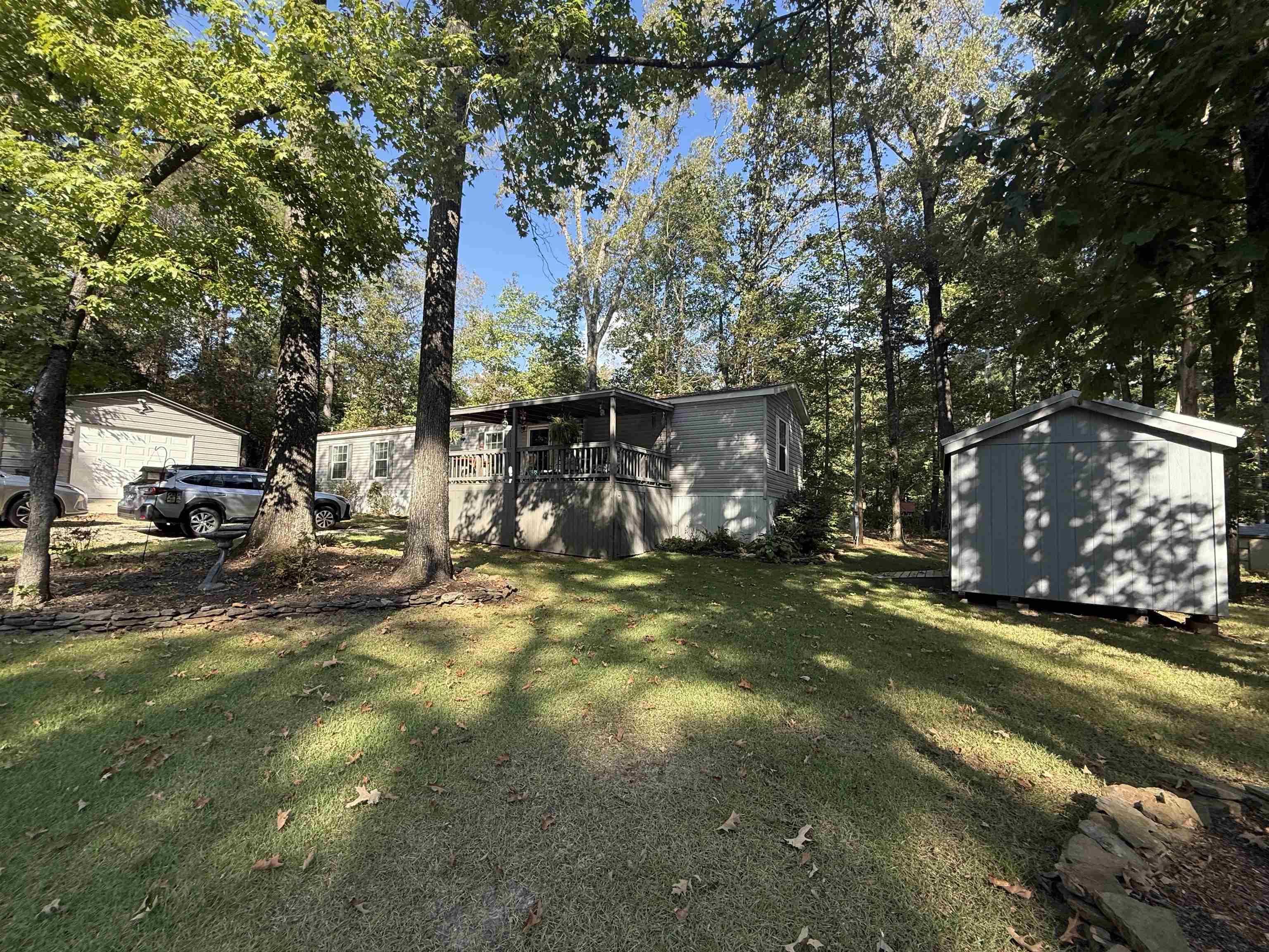 185 Pinetree Rd Property Photo 4