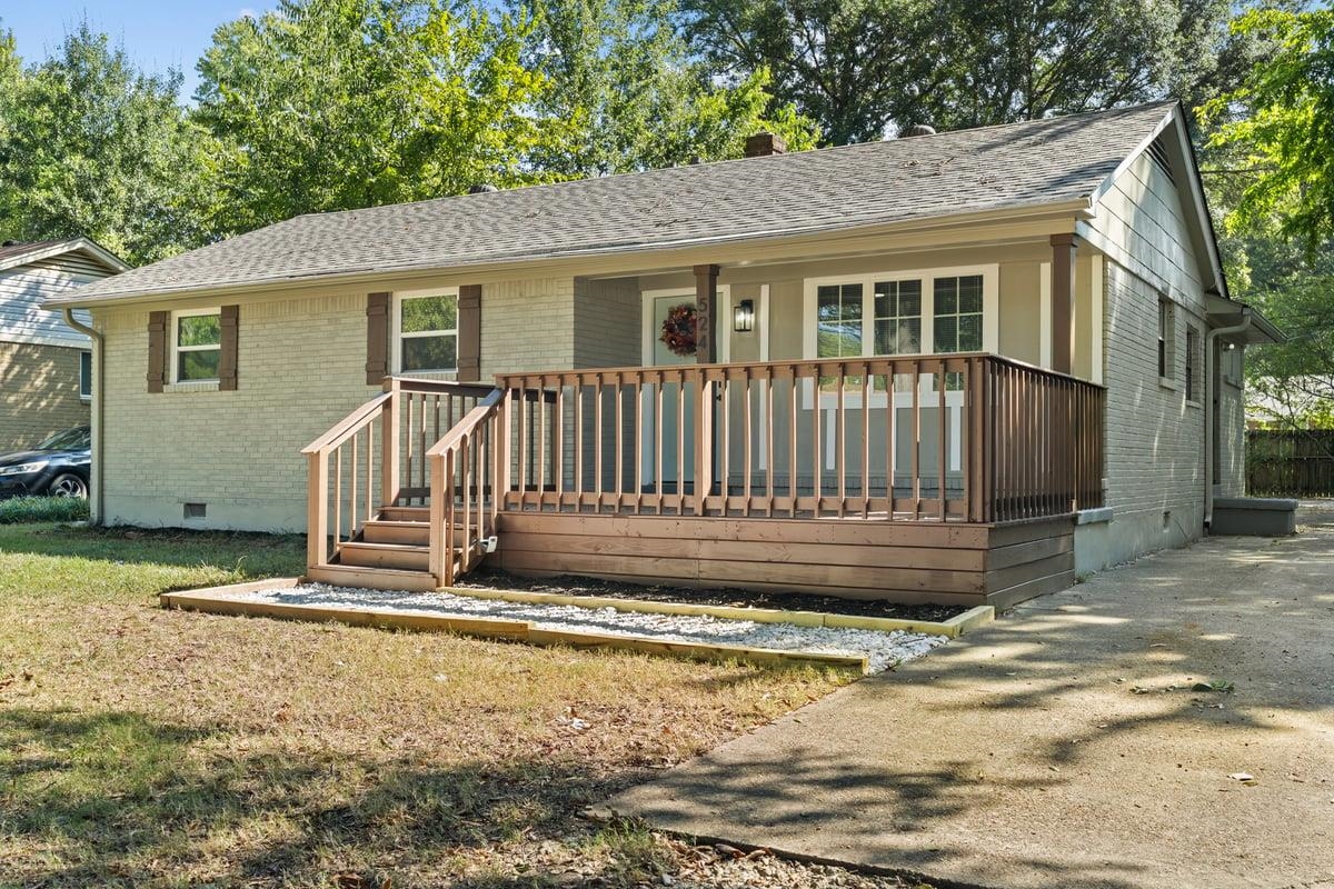 524 MCDERMITT RD Property Photo 1