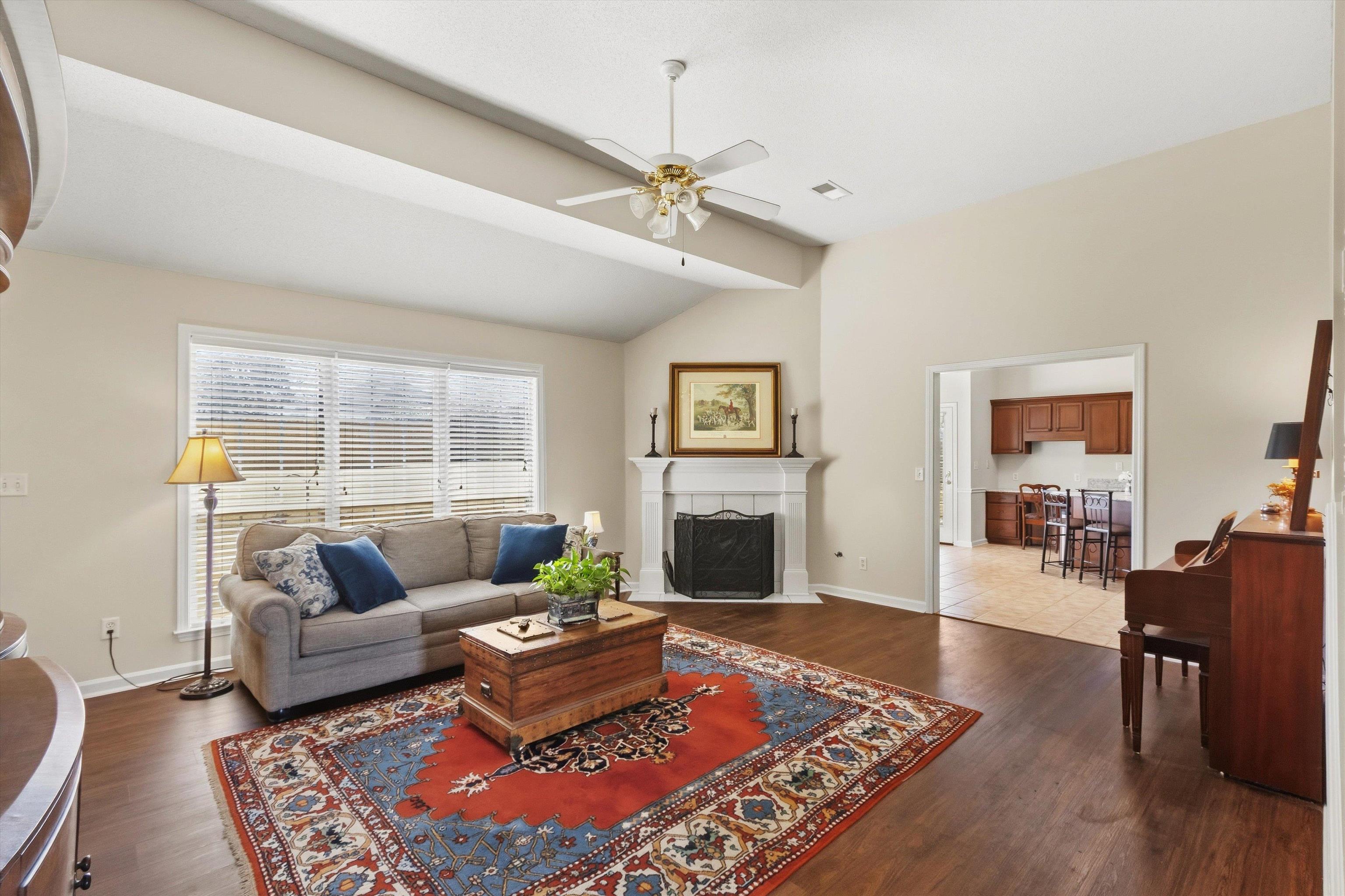11647 Summer Meadows Cv Property Photo 8
