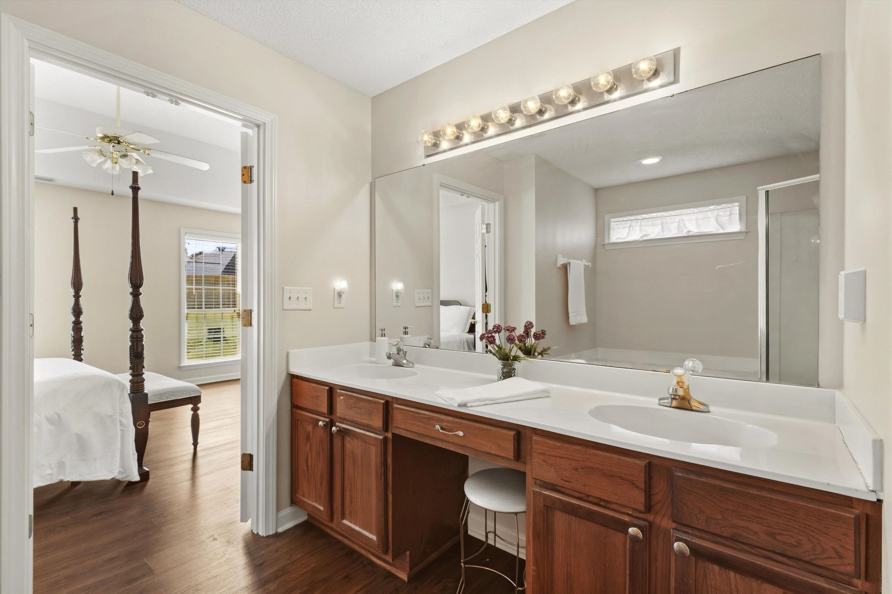 11647 Summer Meadows Cv Property Photo 22