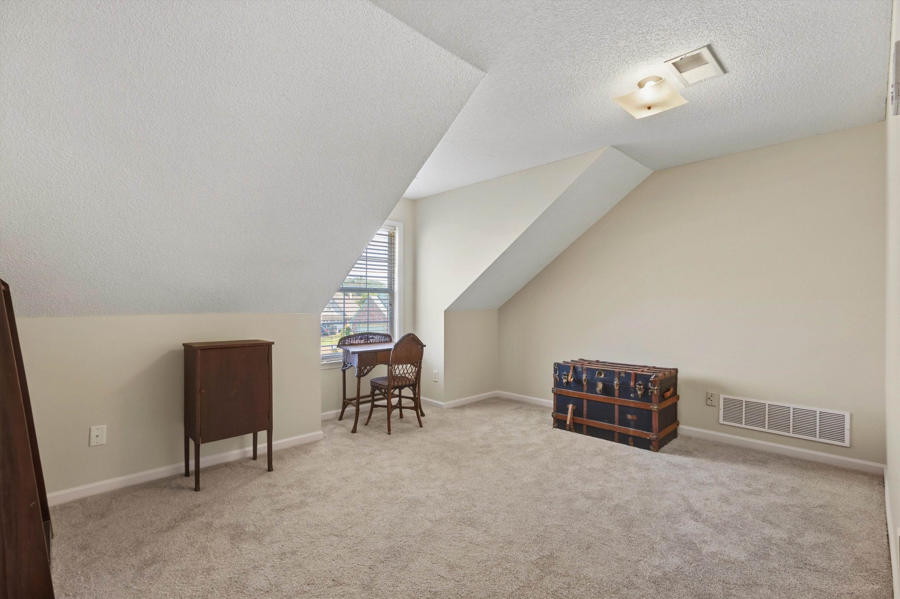 11647 Summer Meadows Cv Property Photo 28