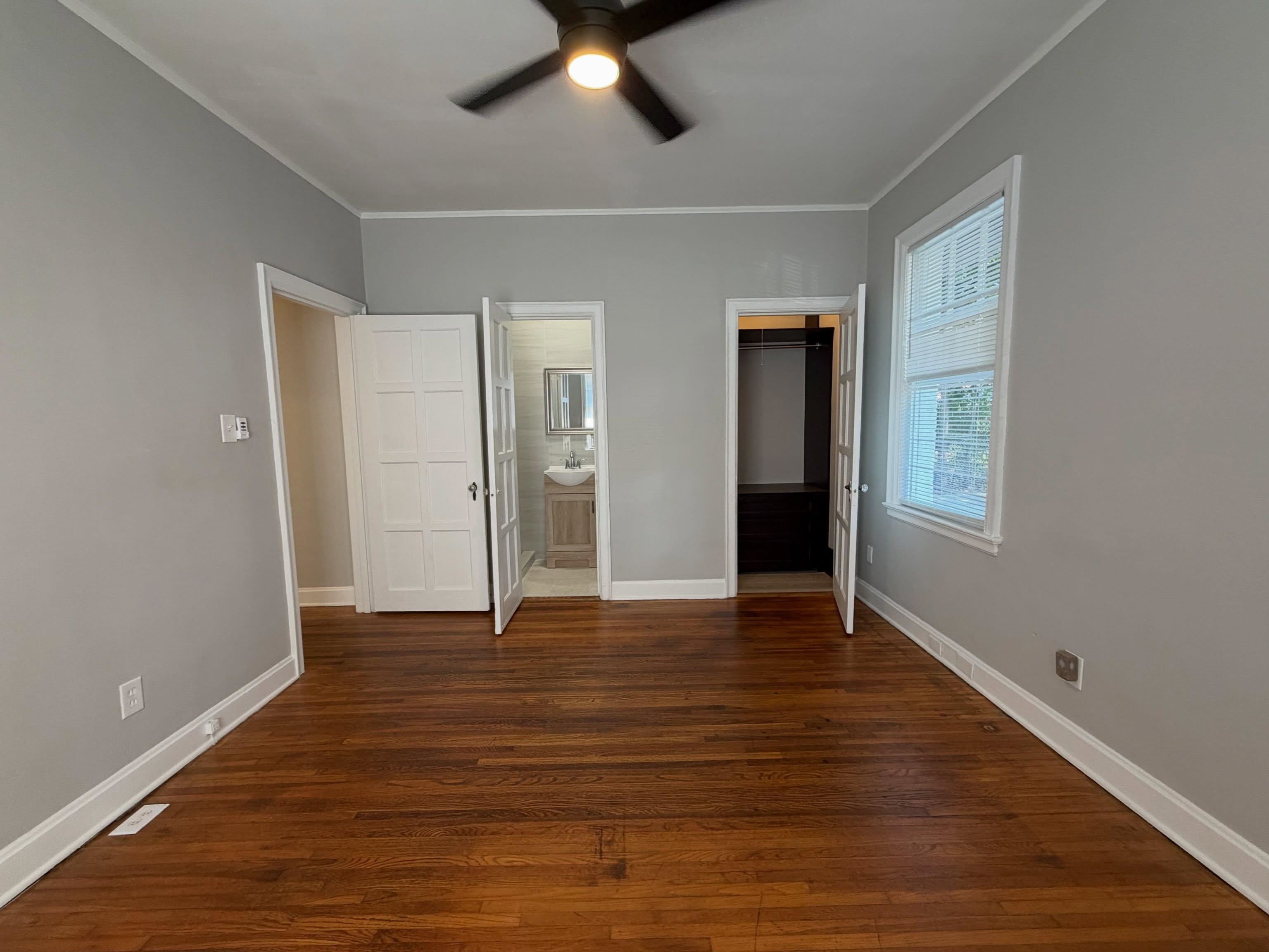 910 N Barksdale St Property Photo 20