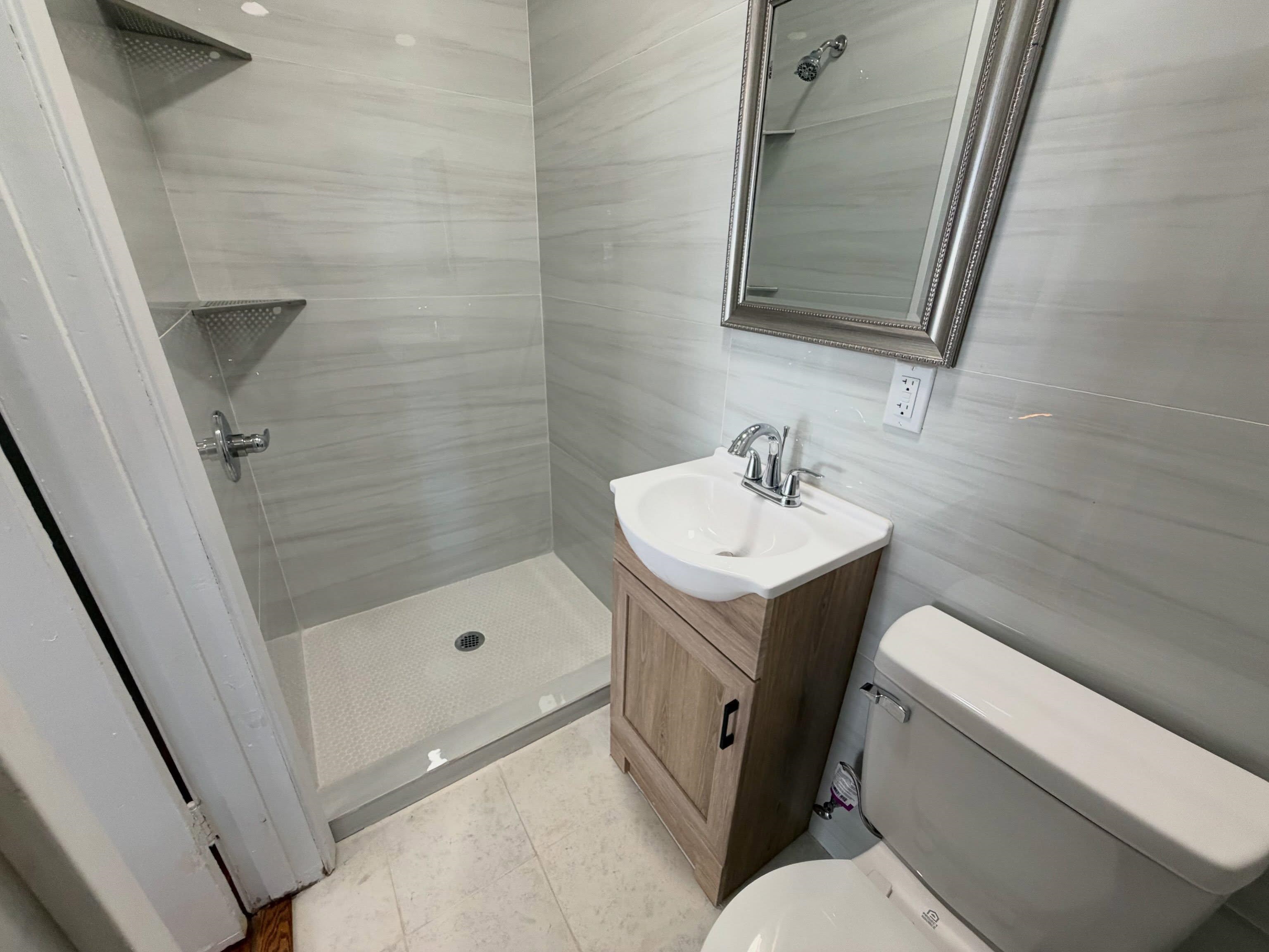 910 N Barksdale St Property Photo 21