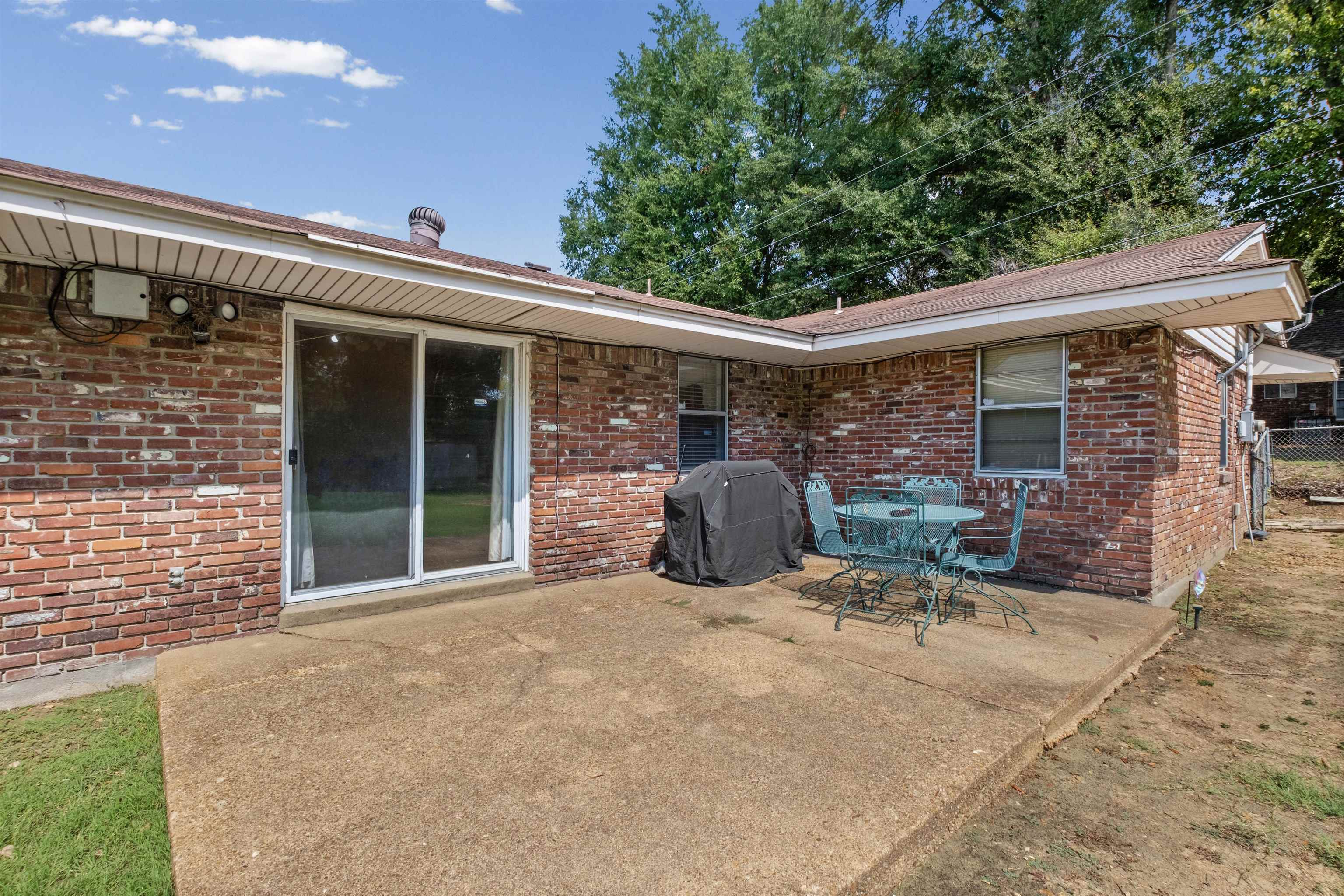 1949 Danberry Ave Property Photo 26