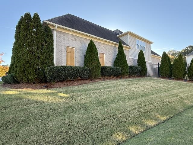 8726 Carriage Creek Rd Property Photo 2