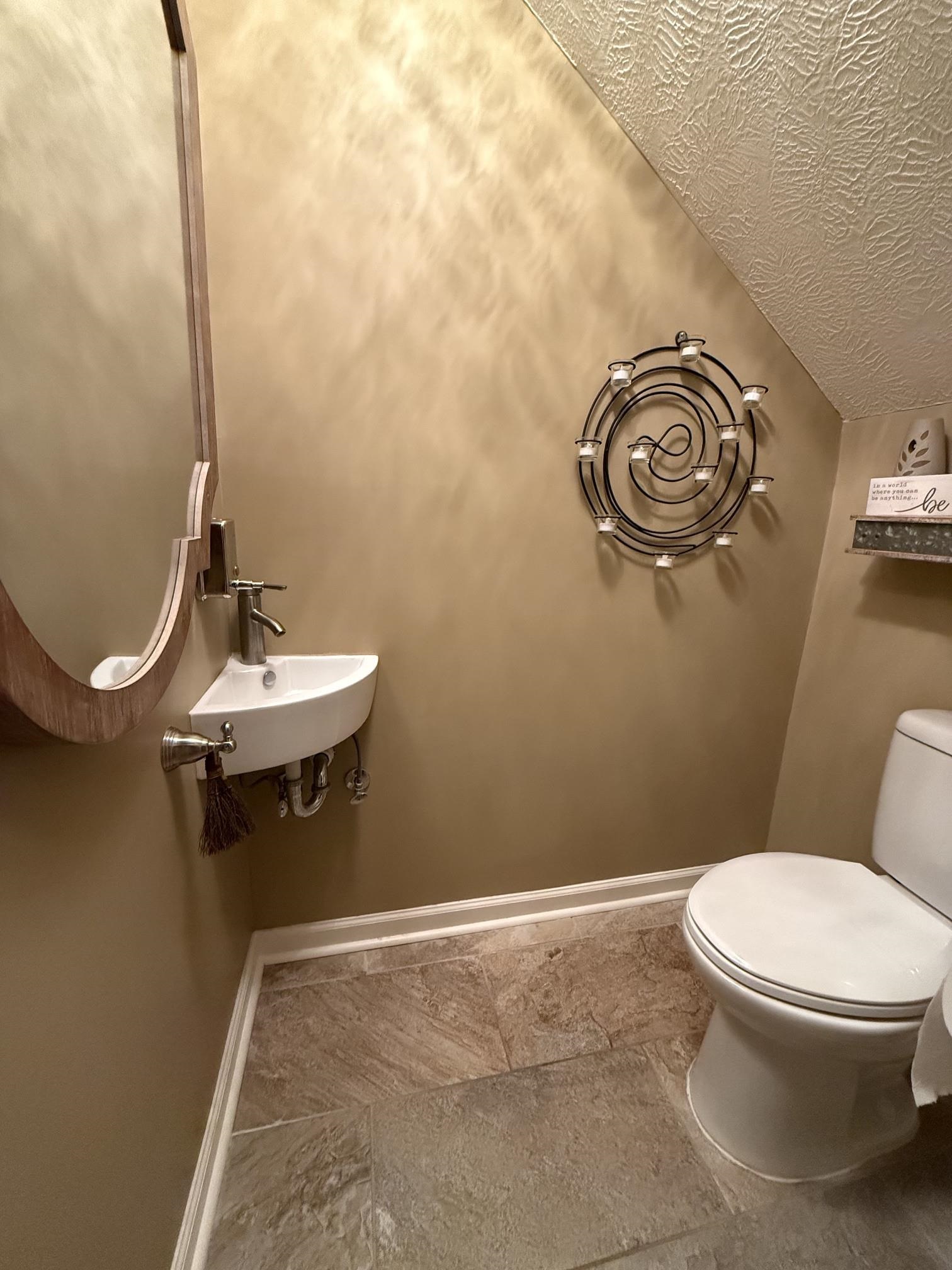 8726 Carriage Creek Rd Property Photo 13