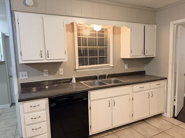2964 Kenneth St Property Photo 7
