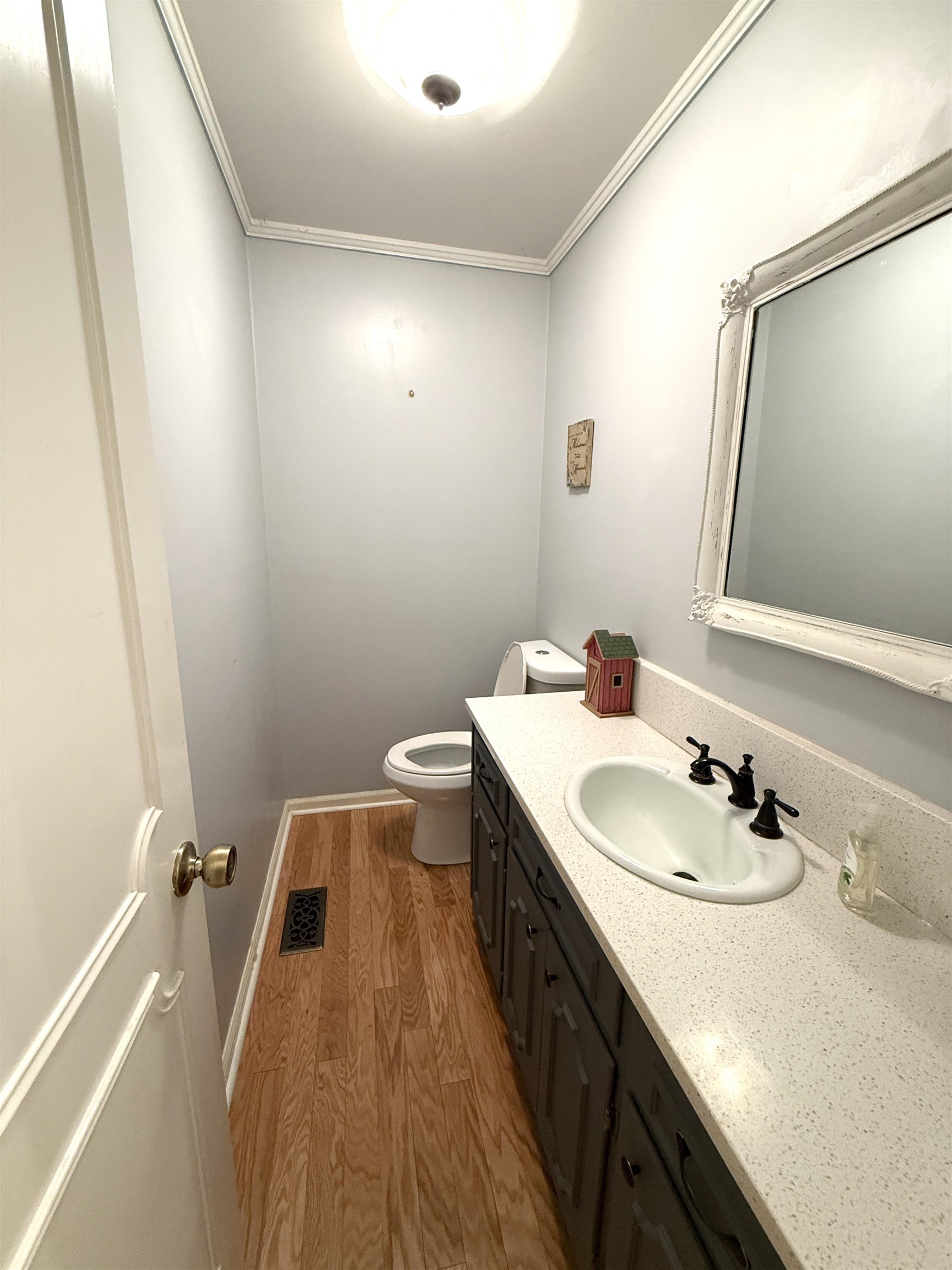 1603 Westlake Ave Property Photo 32