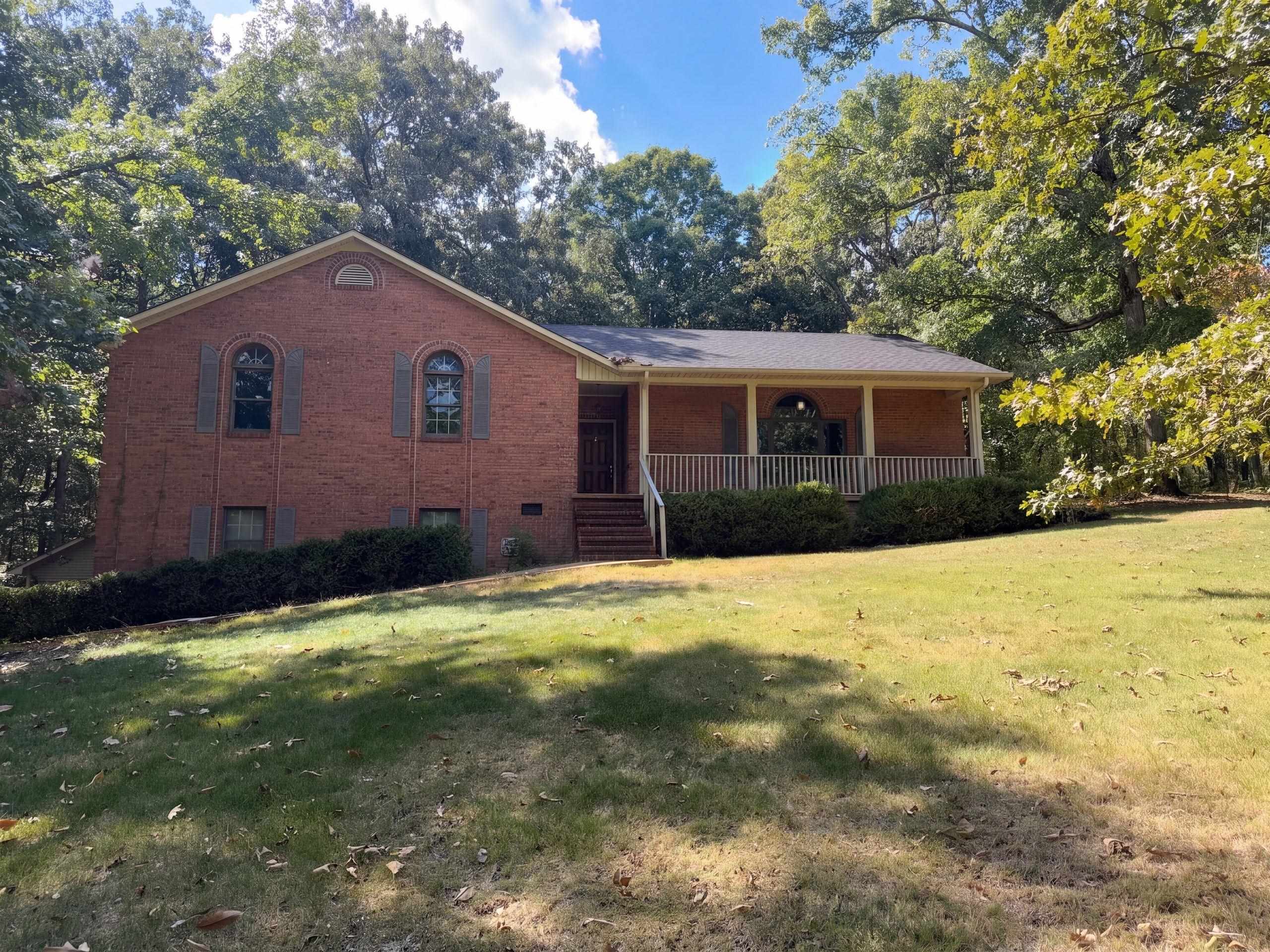 675 Jenny Rd Property Photo 1