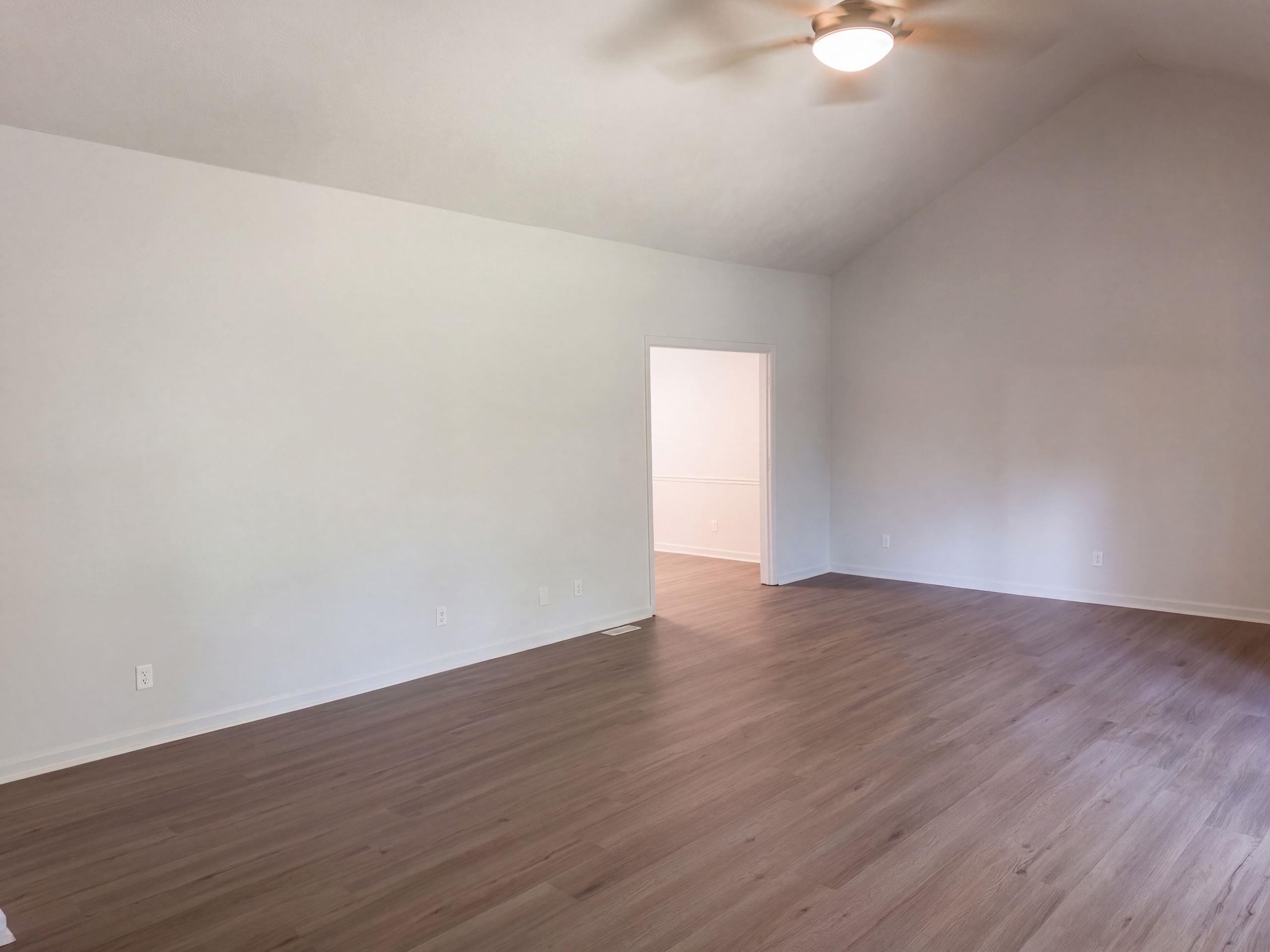 675 Jenny Rd Property Photo 3