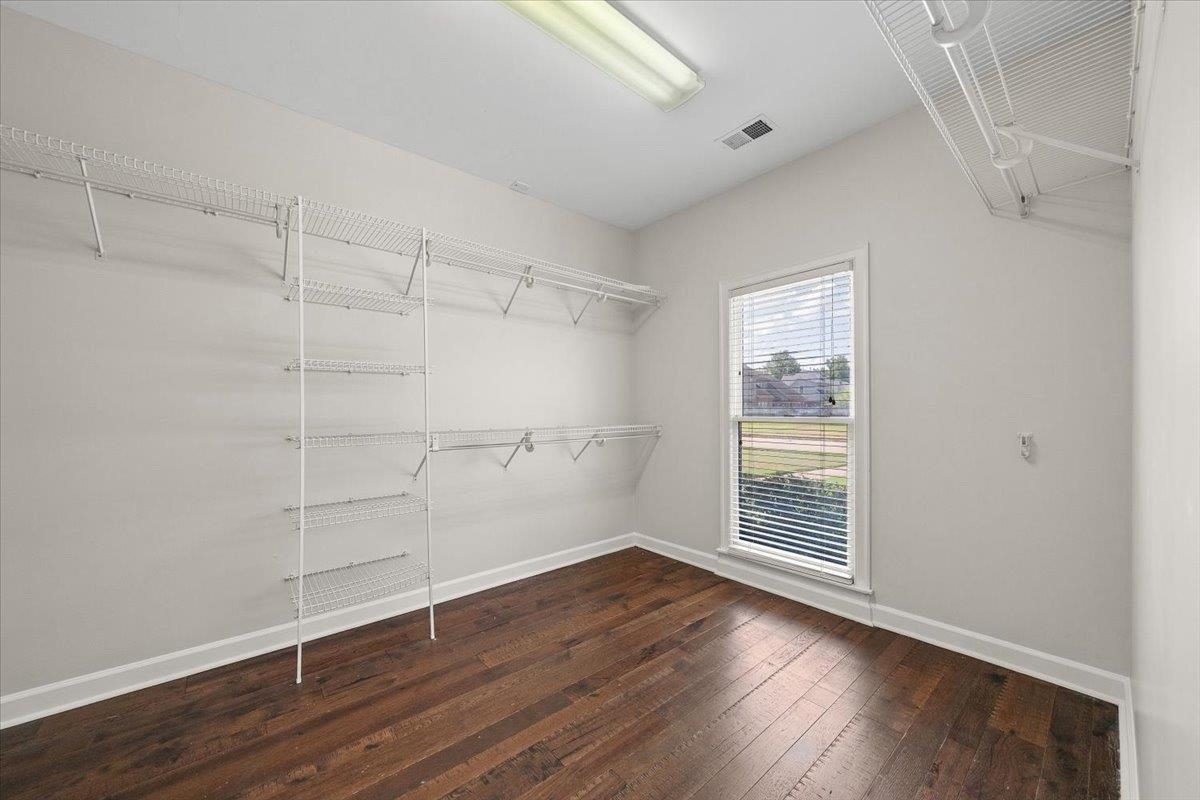 2056 Dogwood Garden Dr Property Photo 24