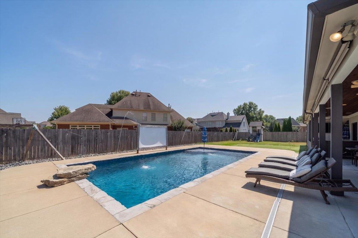 2056 Dogwood Garden Dr Property Photo 35