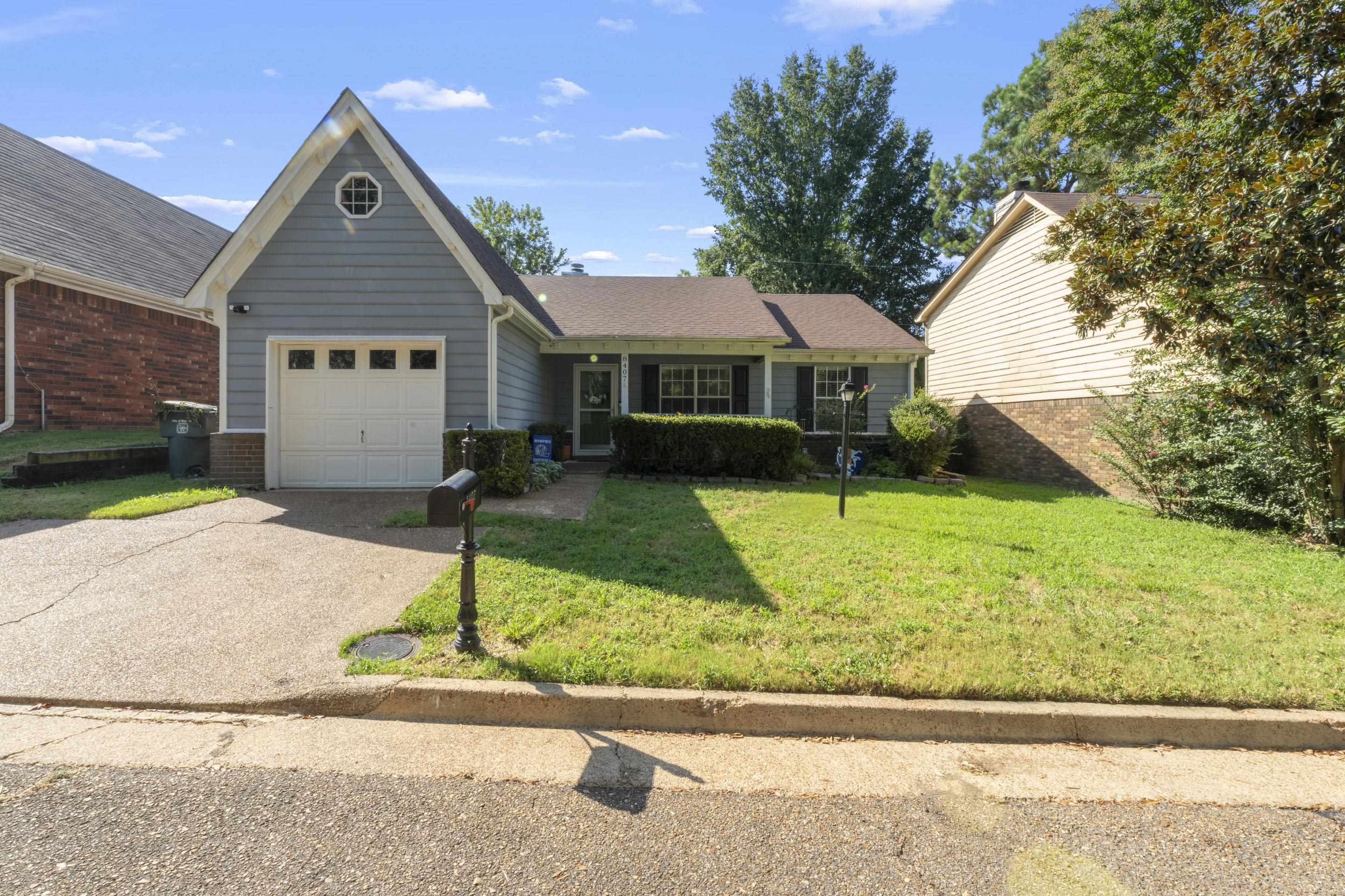 8407 HONEY DR Property Photo 1