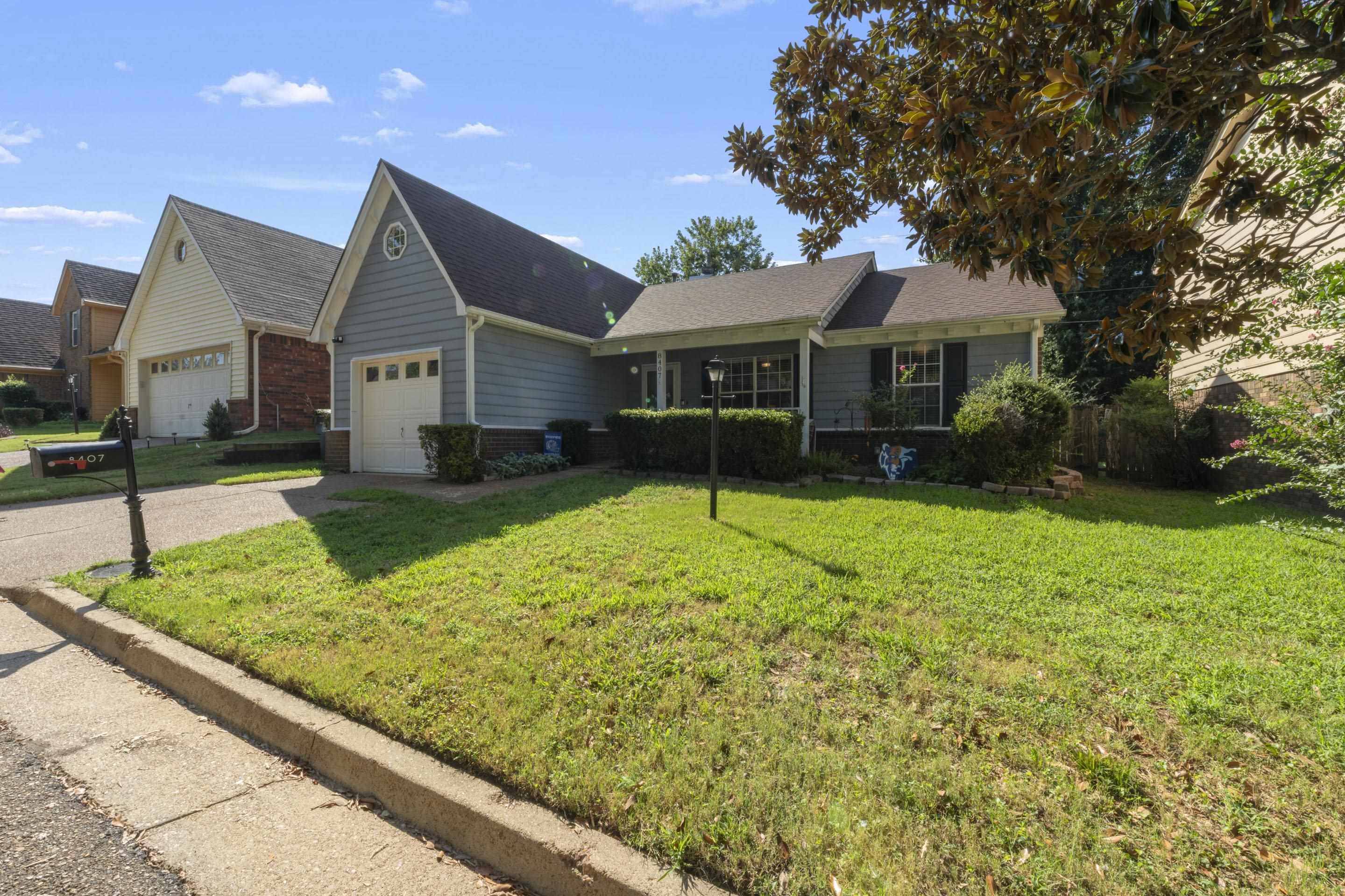 8407 Honey Dr Property Photo 3