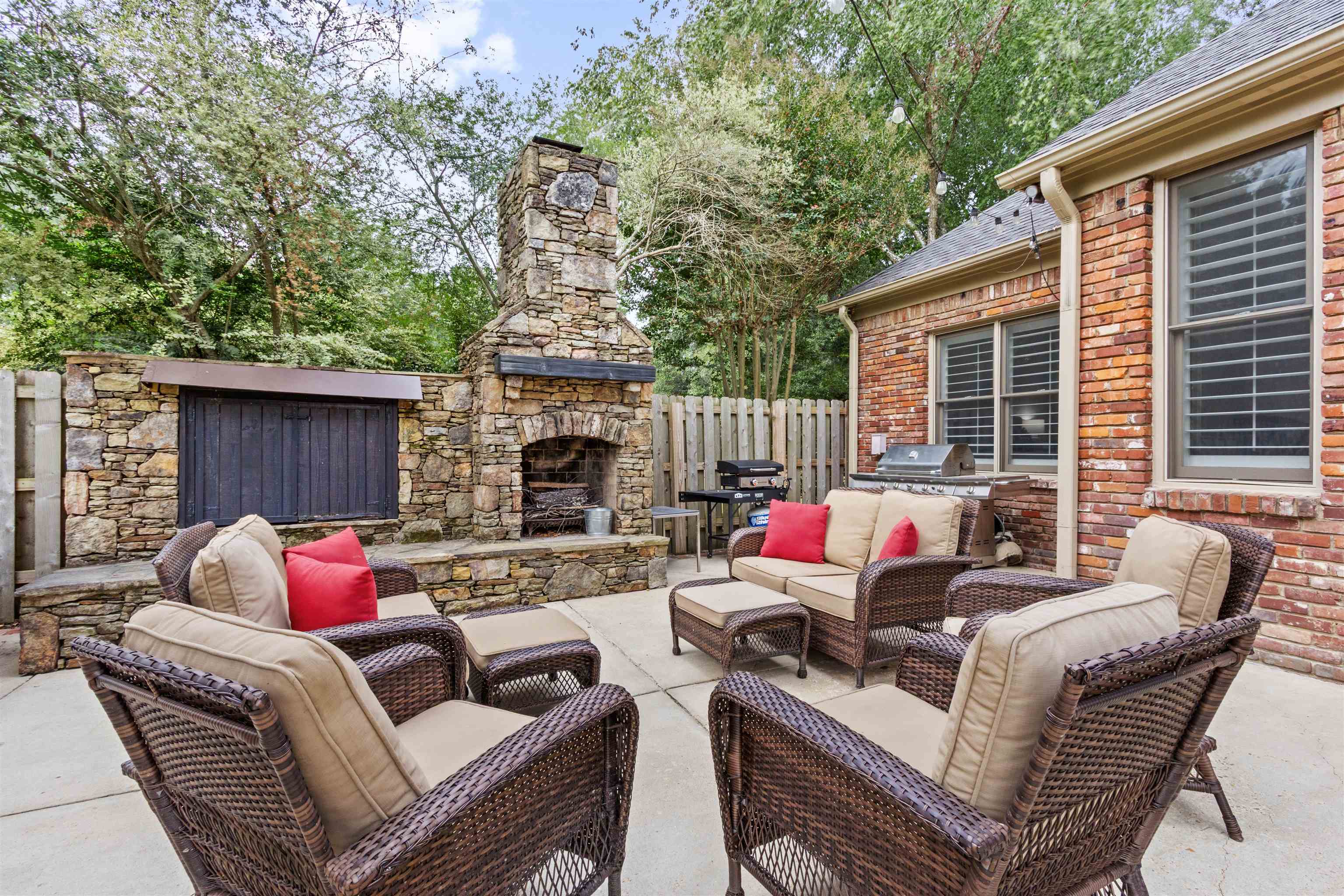 2667 Dibrell Trail Dr Property Photo 1