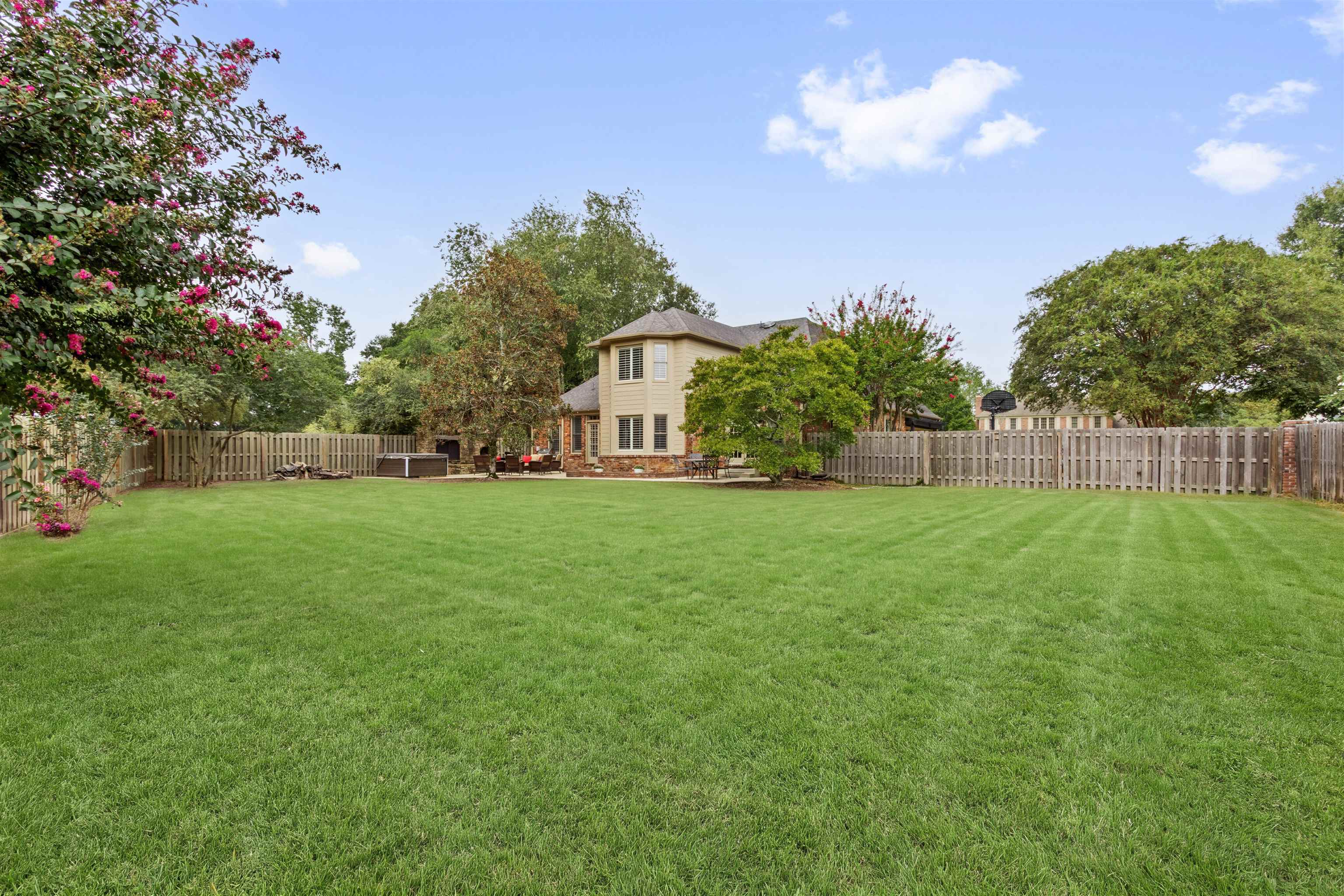 2667 Dibrell Trail Dr Property Photo 4