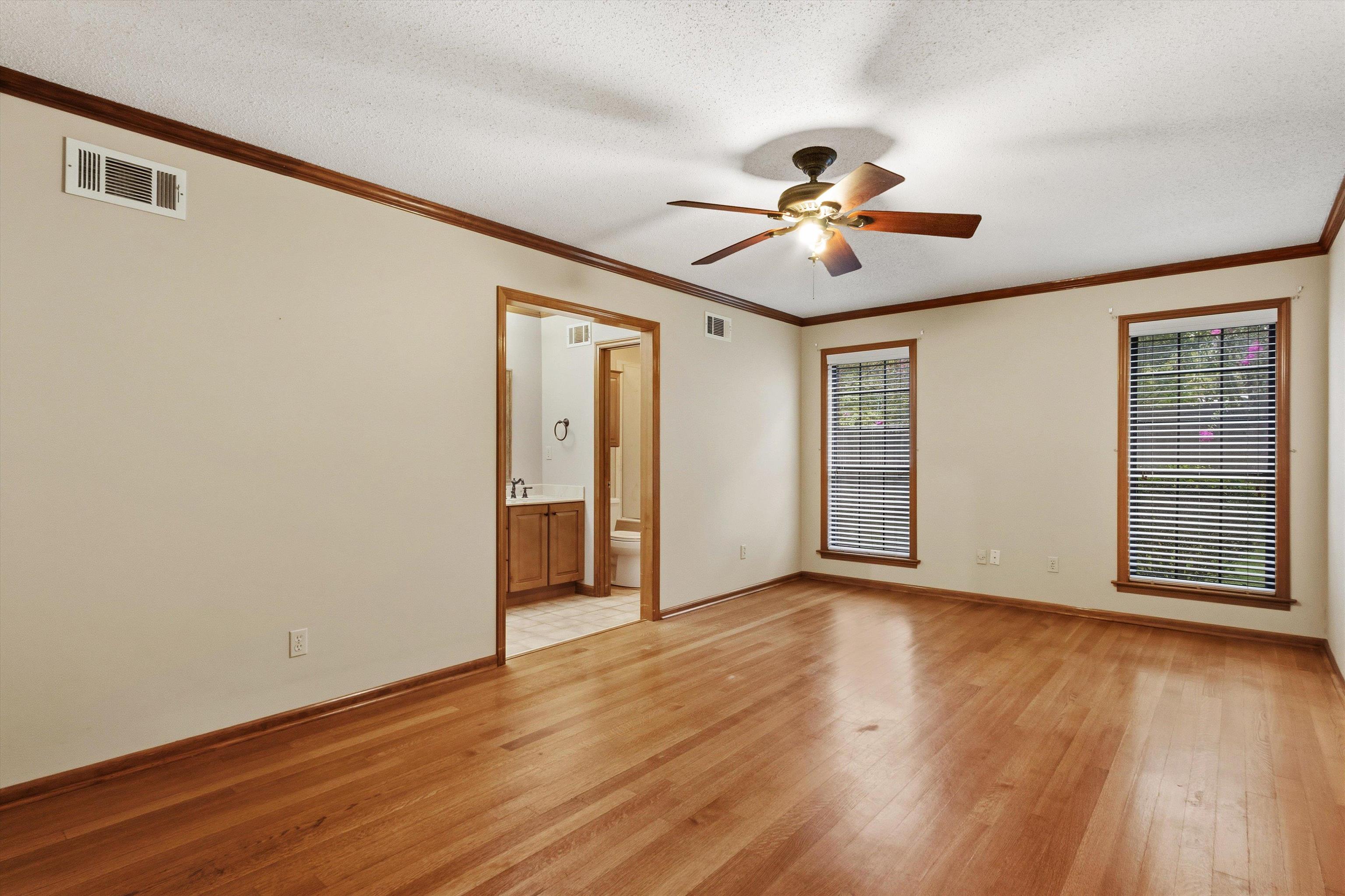 3961 Oak Rd Property Photo 16