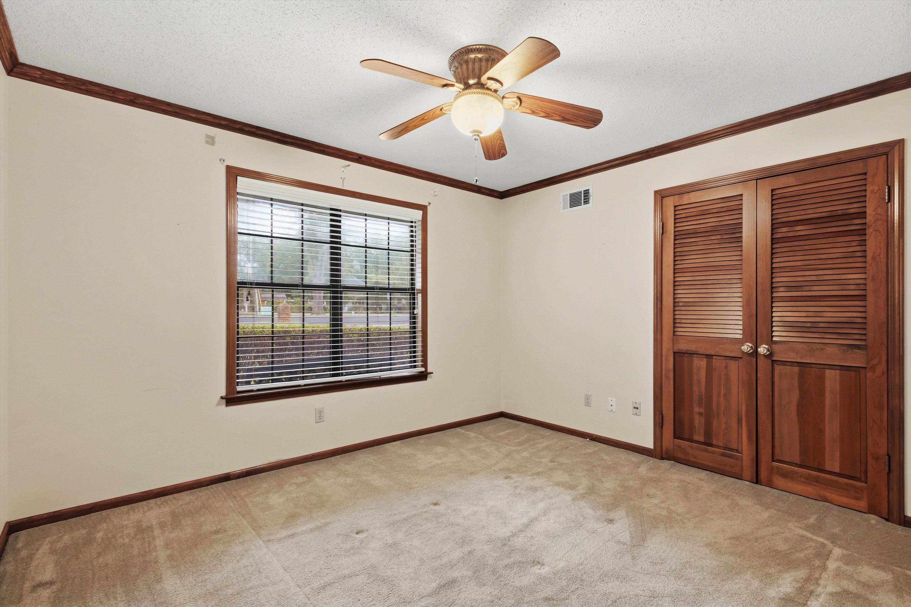 3961 Oak Rd Property Photo 23