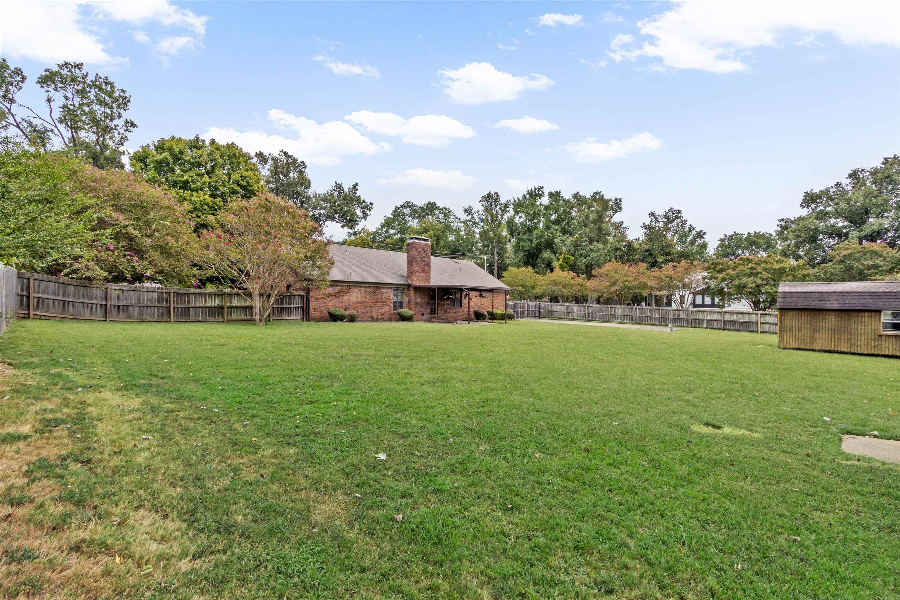 3961 Oak Rd Property Photo 28
