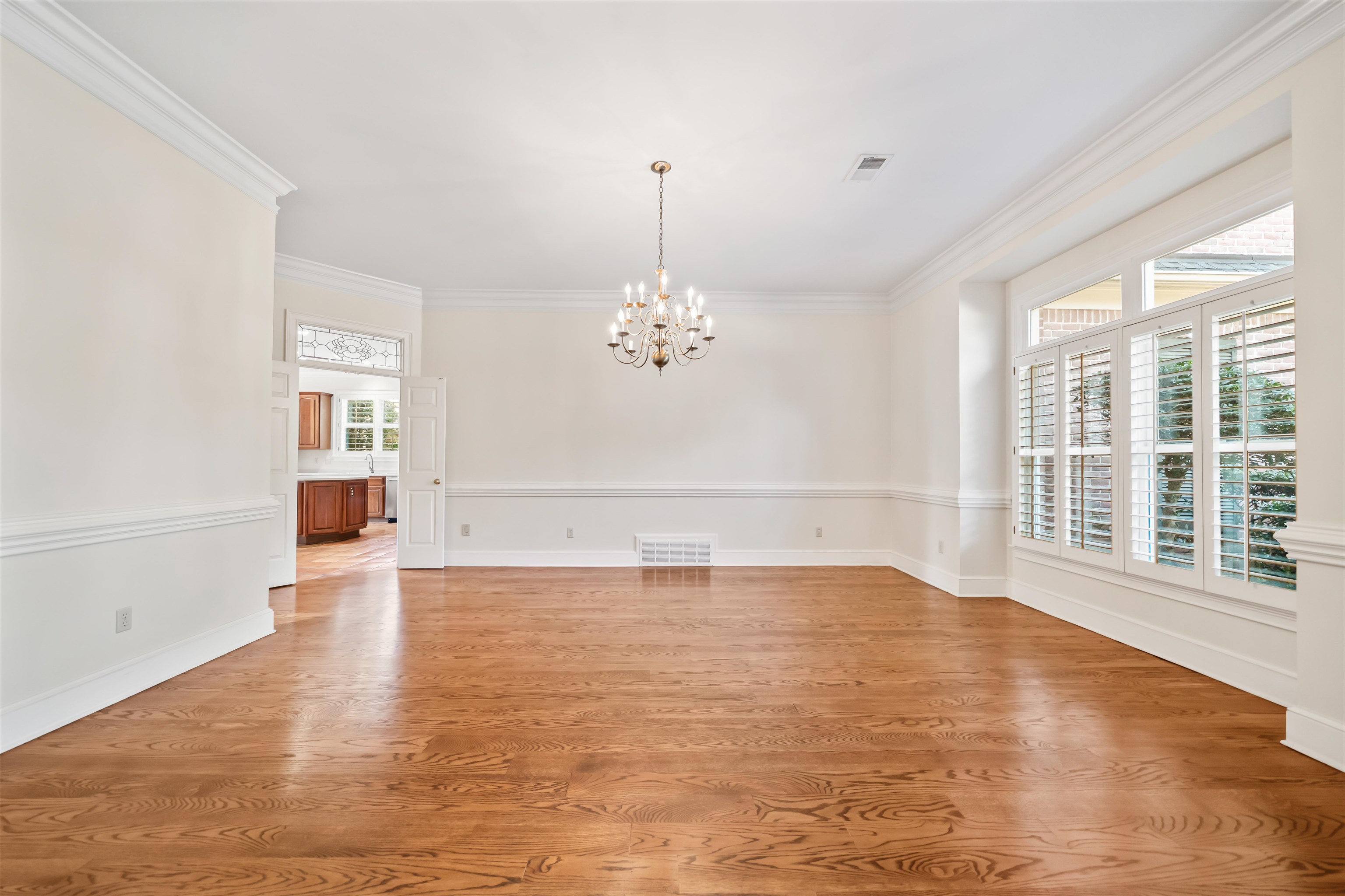 3449 Lake Pointe Cv Property Photo 5