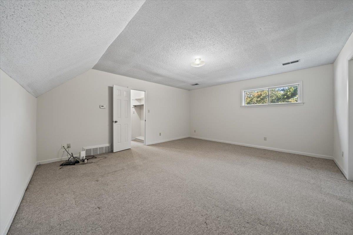 8438 River Glen Dr Property Photo 21
