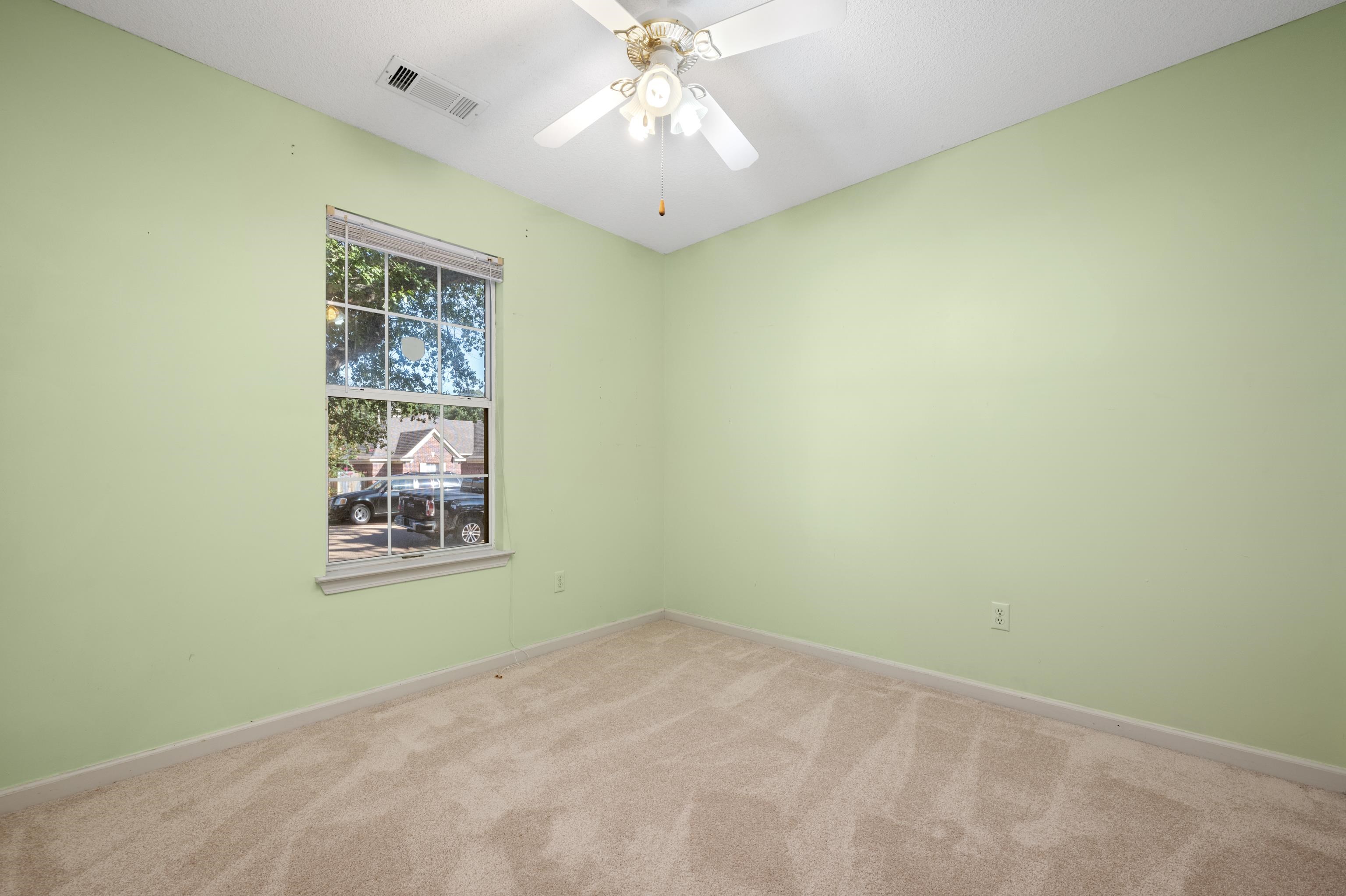 3833 Walden Meadow Dr Property Photo 20