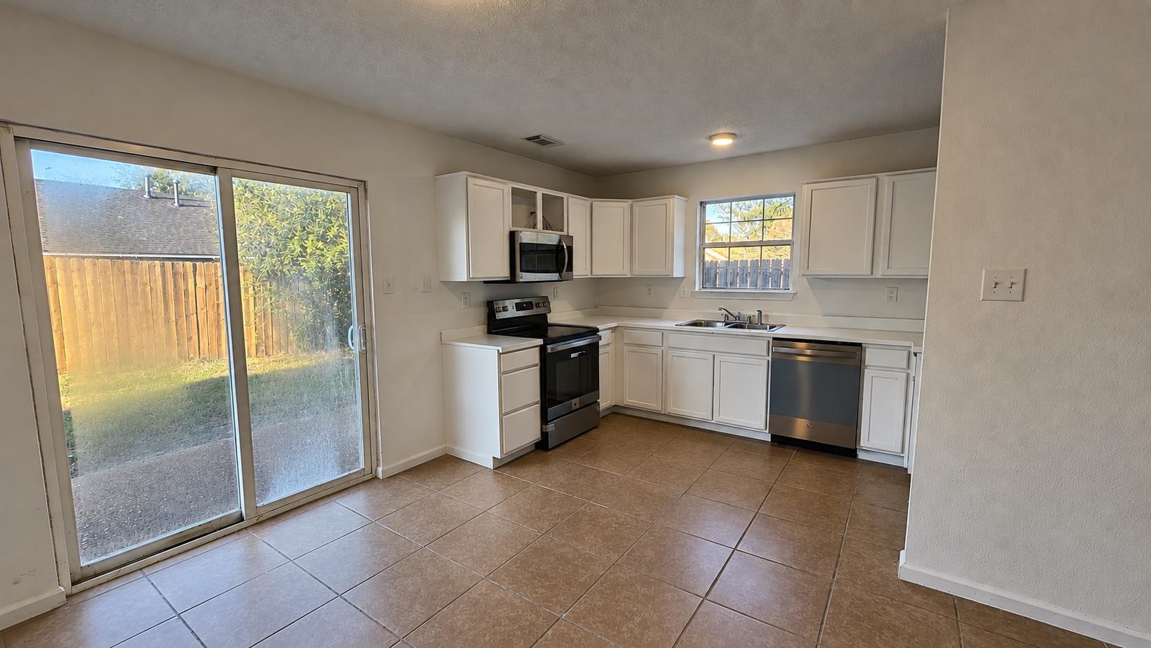 6928 Naples Dr Property Photo 13