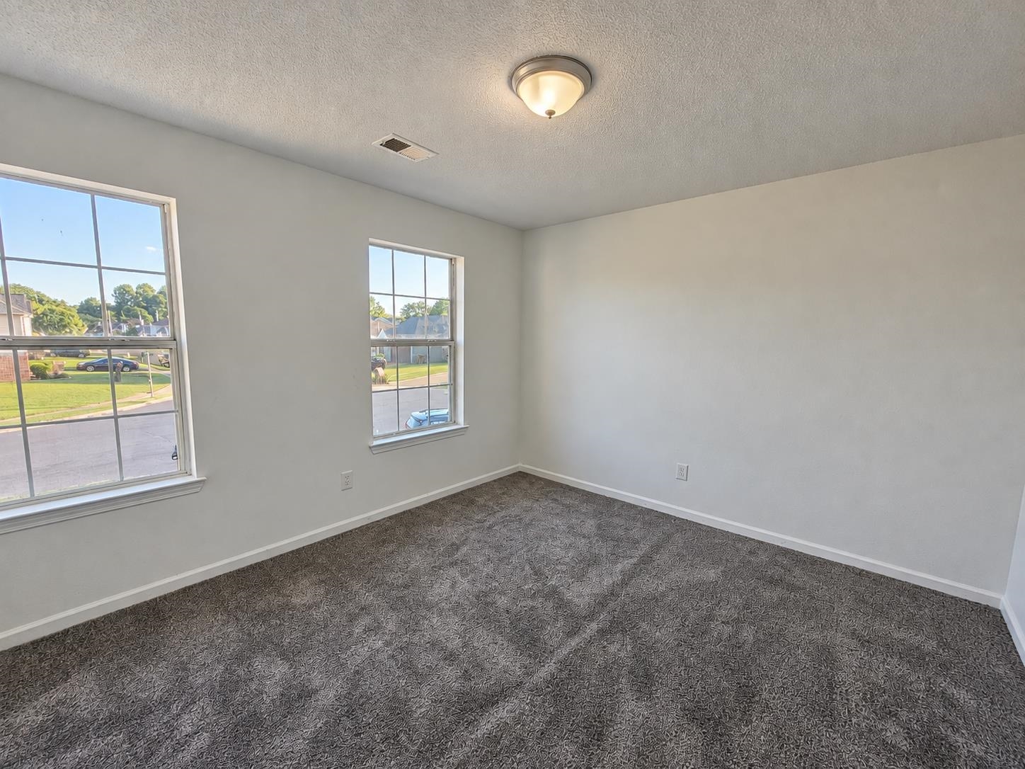 6928 Naples Dr Property Photo 29